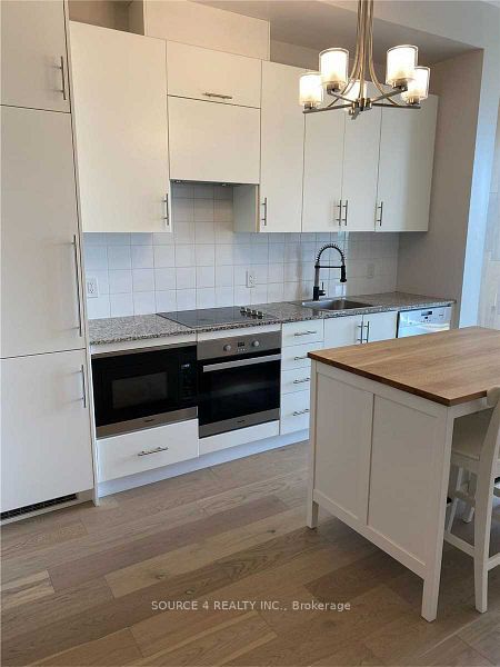 23 Glebe Road S 1017, Toronto, ON M5P 0A1 photo 4