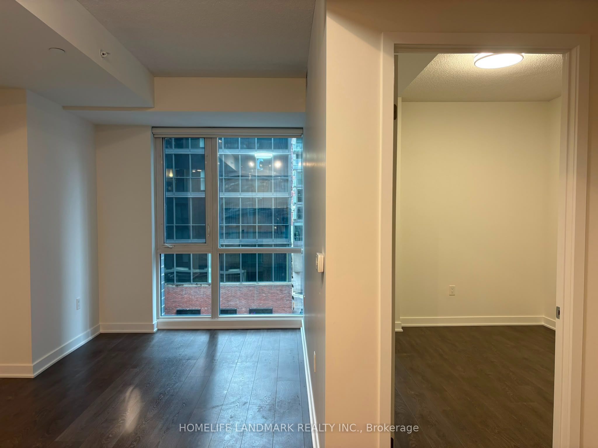 115 Blue Jays Way 621, Toronto, ON M5V 0N4 photo 5