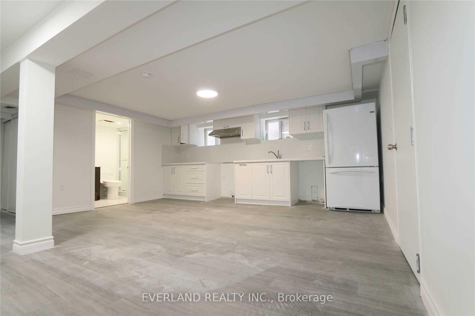 1751 Bayview Avenue Unit A, Toronto, ON M4G 3C5