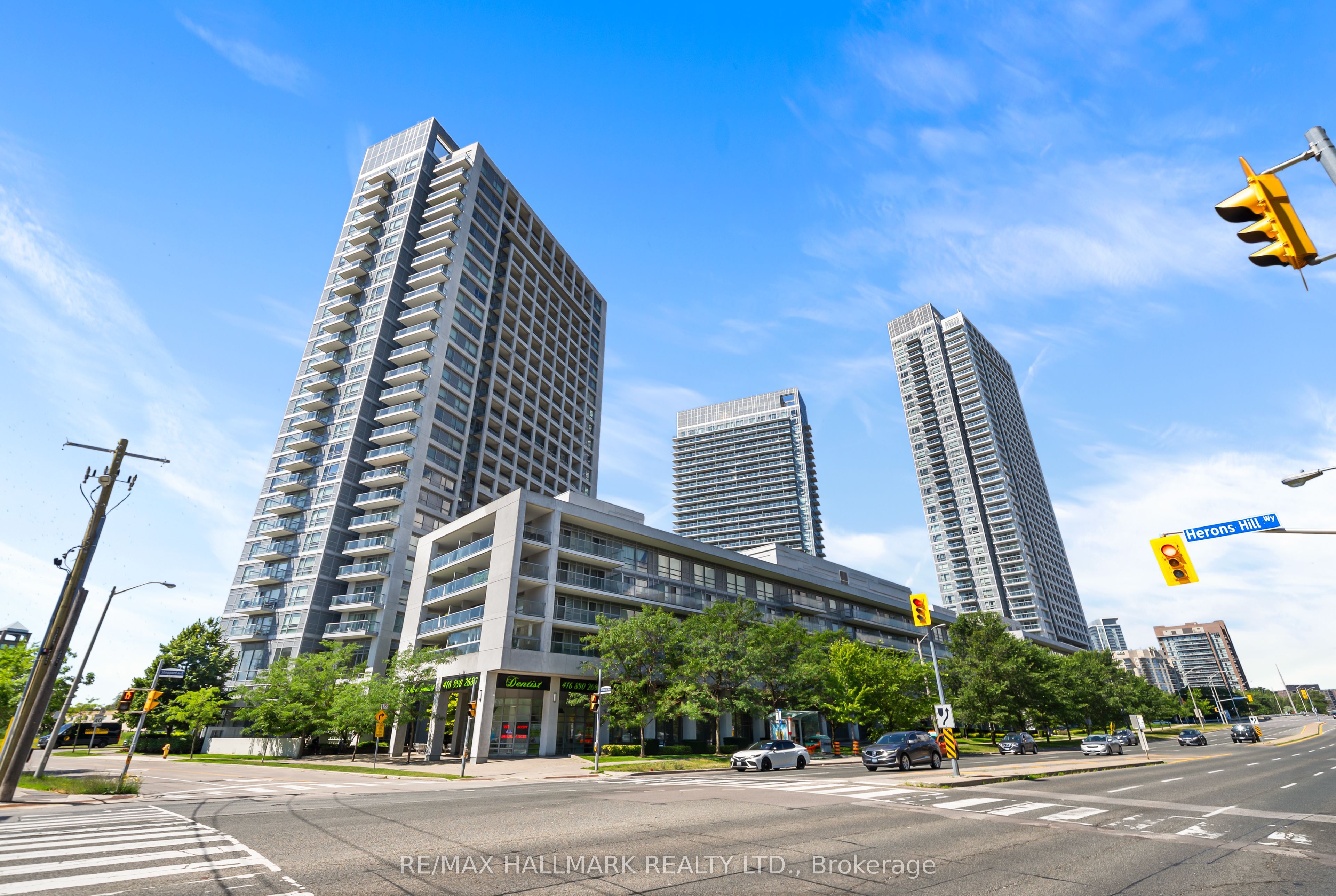 2035 Sheppard Avenue E 122, Toronto, ON M2J 0A8 photo 2