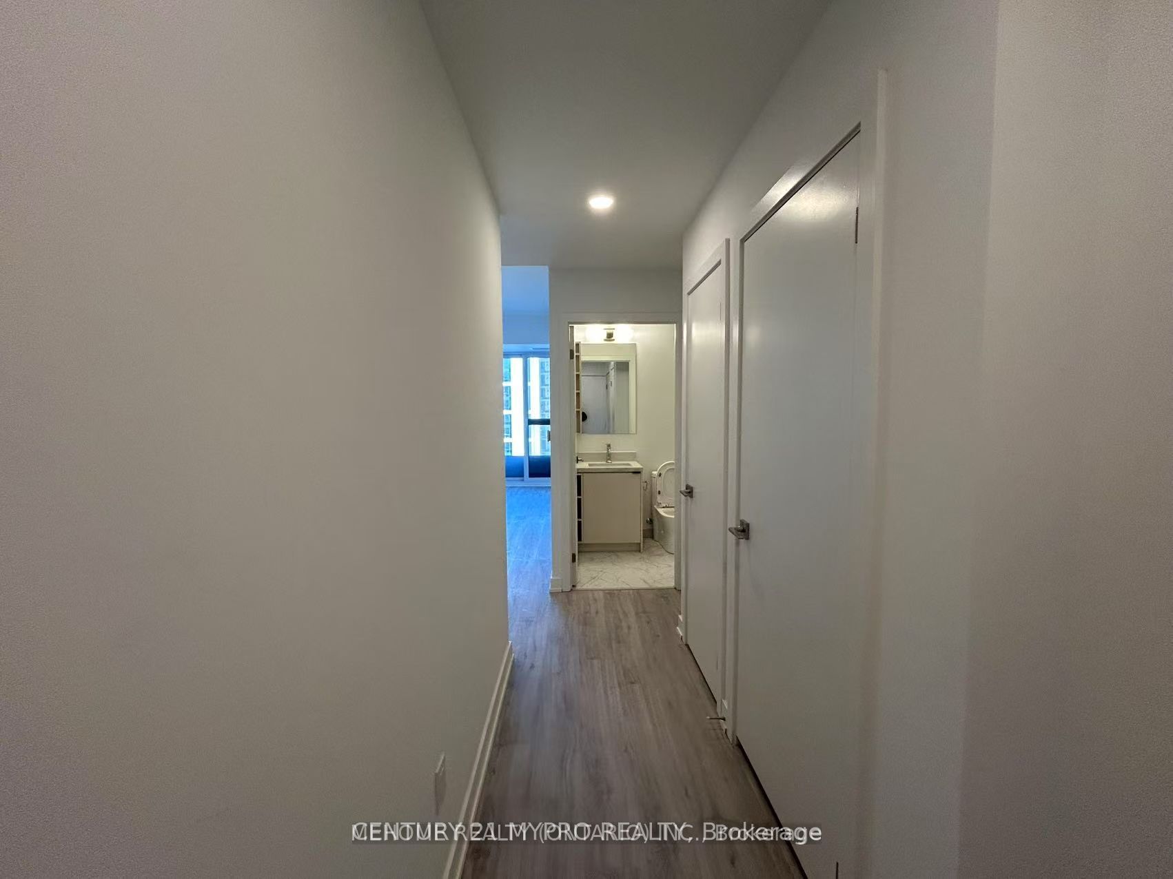 252 Church Street 3105, Toronto, ON M5B 1Z2 photo 5