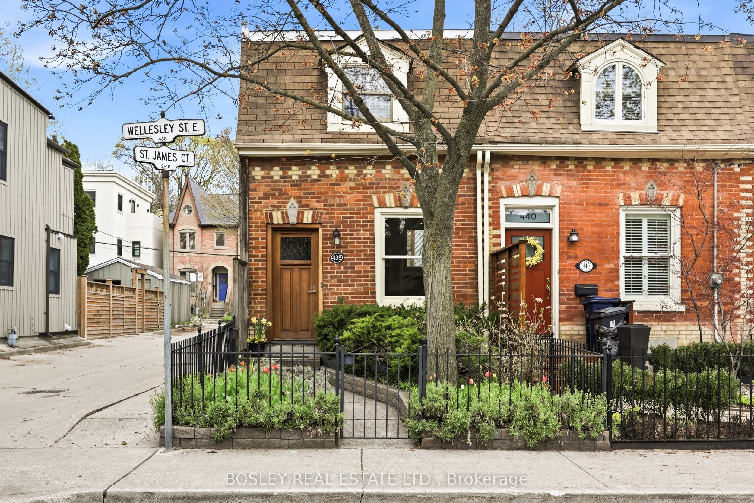 438 Wellesley Street E, Toronto, ON M4X 1H7