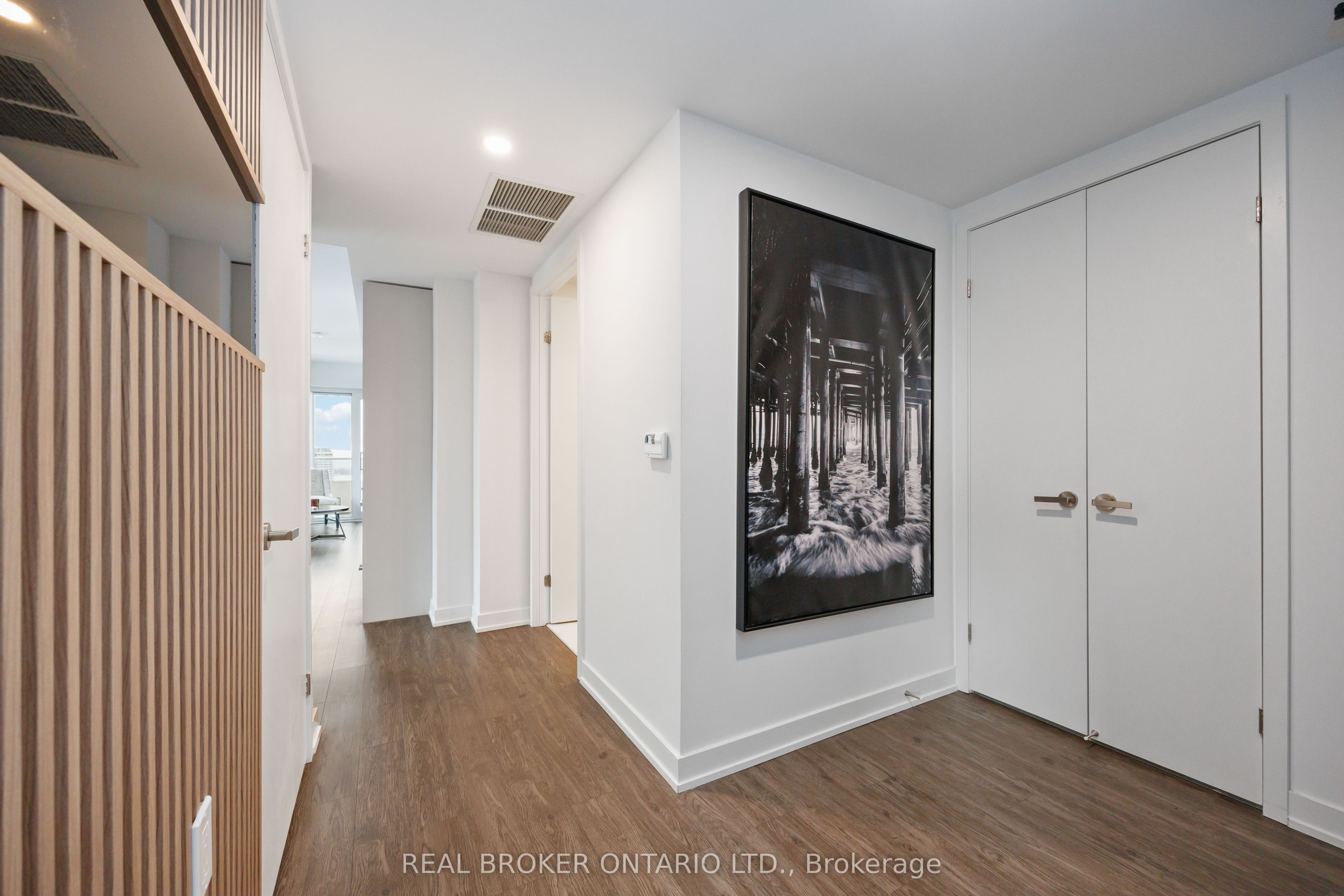 88 queen Street, Toronto, ON M5C 0B6 photo 5