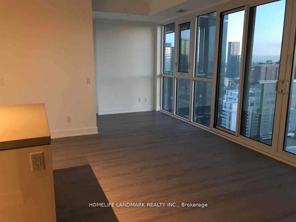 7 Grenville Street 3107, Toronto, ON M4Y 1A1 photo 2