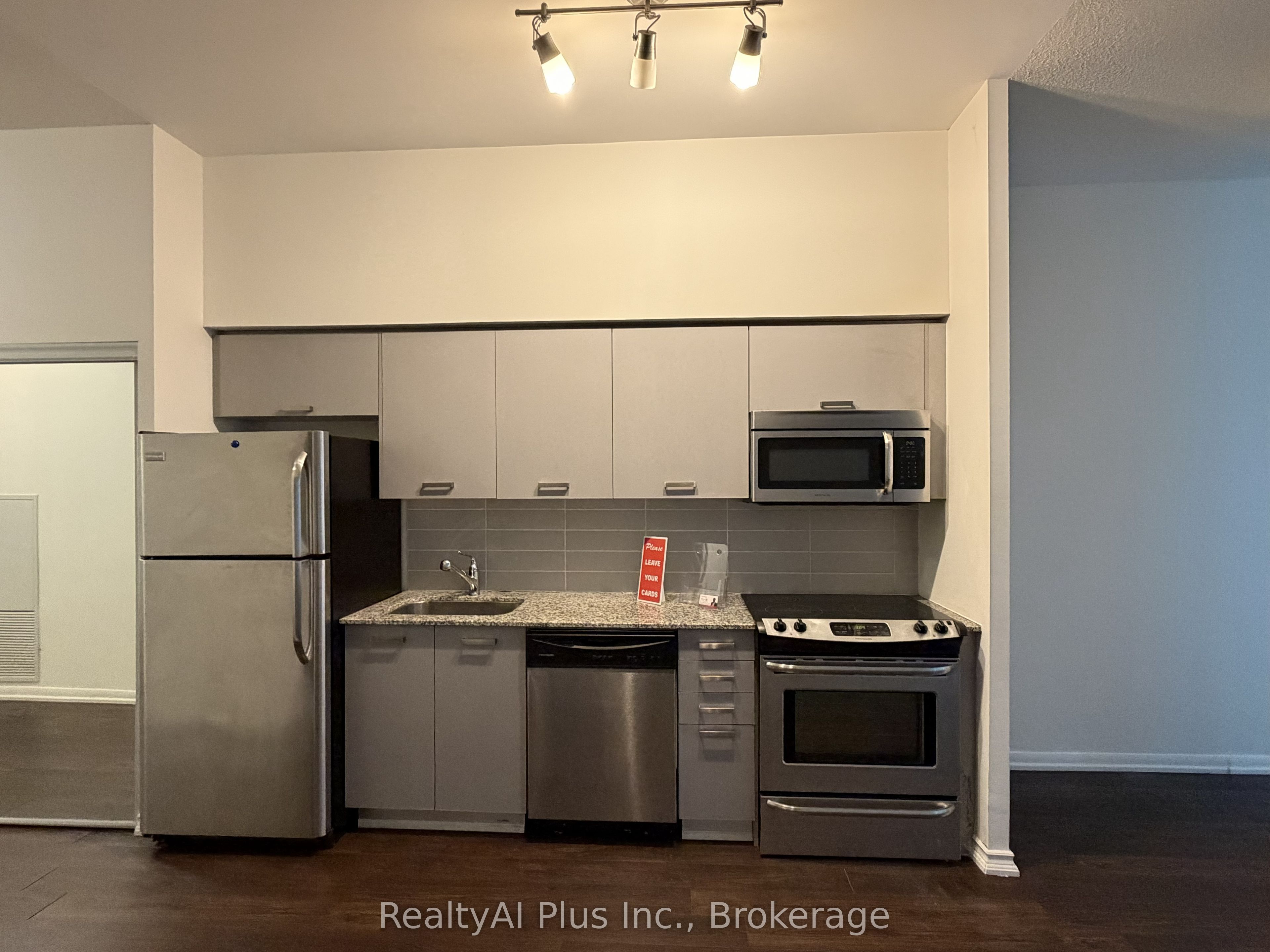 832 Bay Street 213, Toronto, ON M5S 1Z6 photo 5