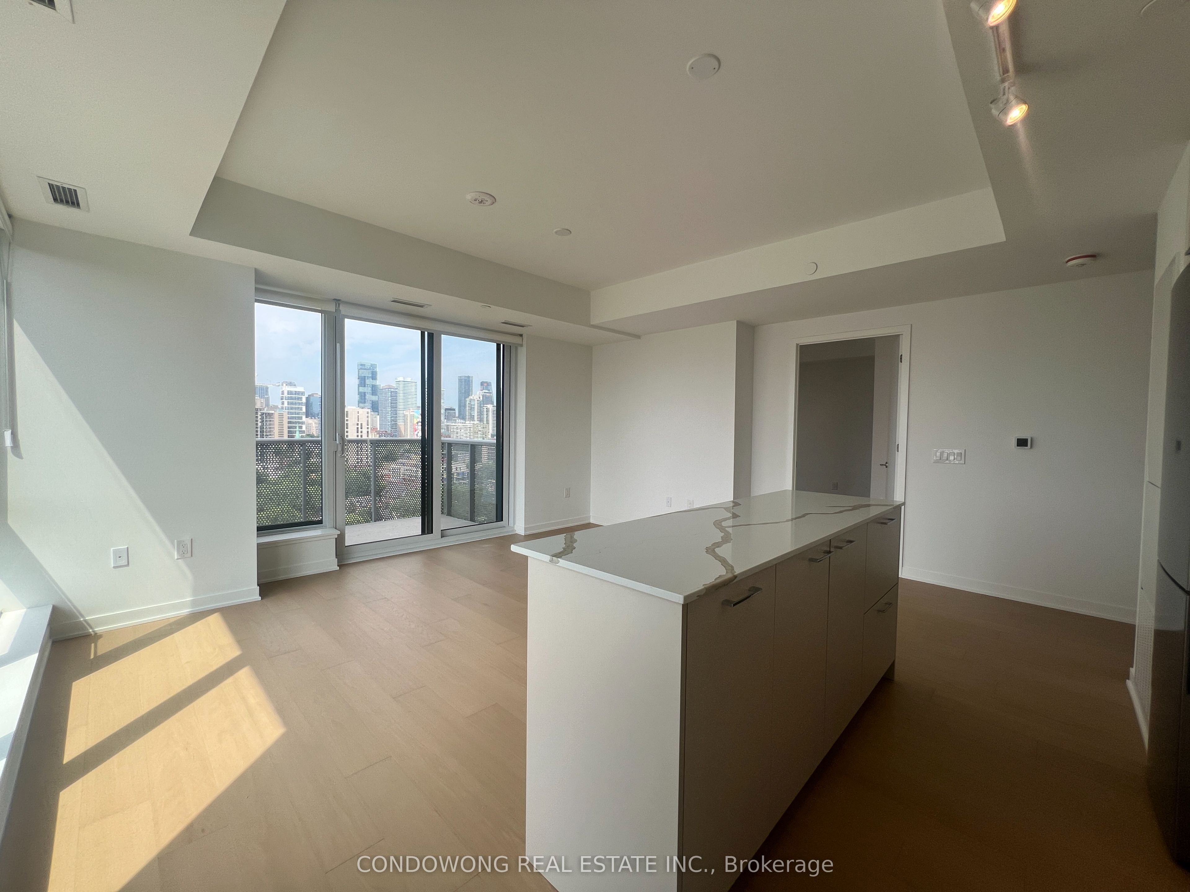 10 Oak Street 1504, Toronto, ON M5A 0Z1 photo 3