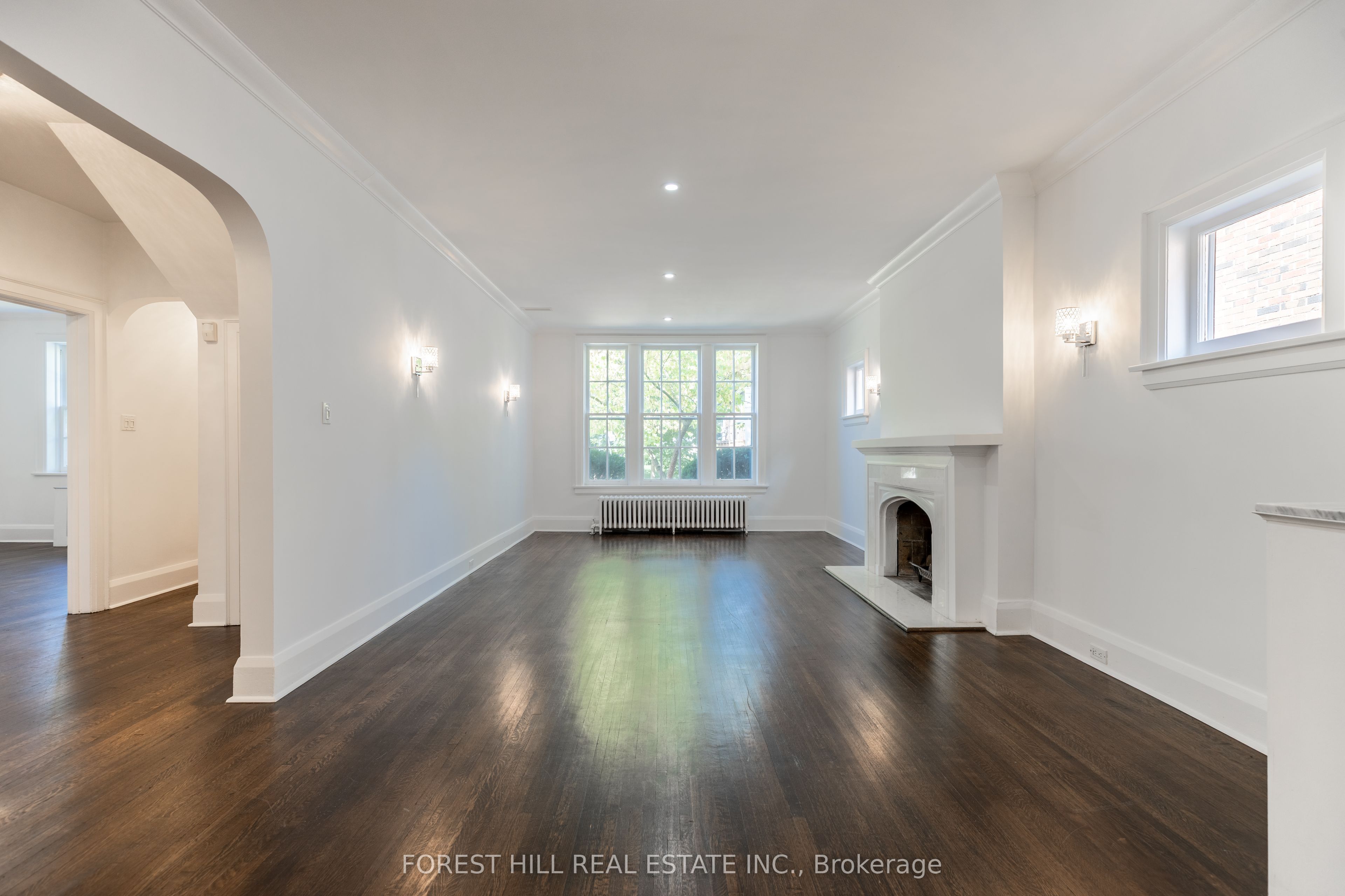 29 Whitehall Road Basement, Toronto, ON M4W 2C5 photo 3