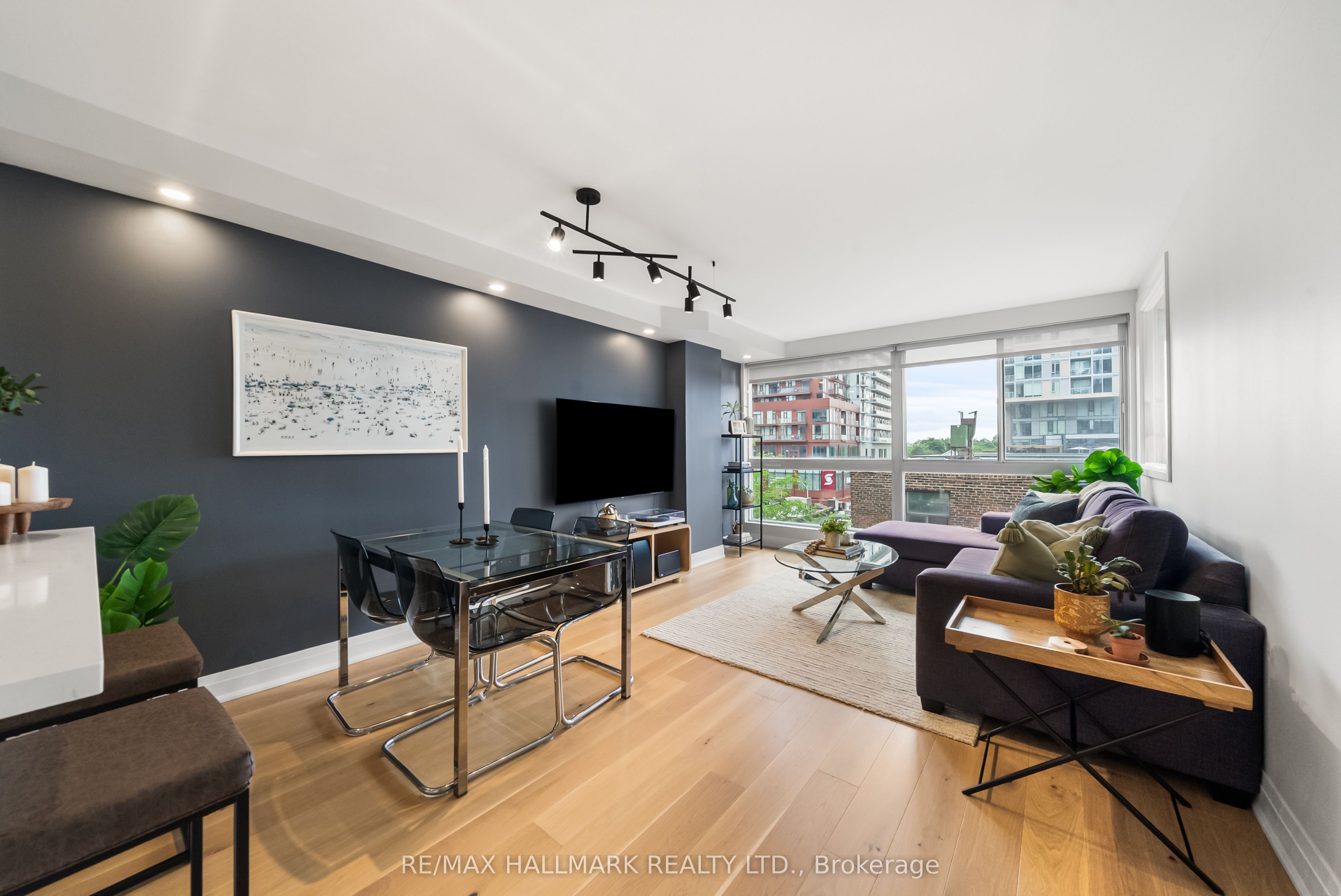 7 Broadway Avenue 506, Toronto, ON M4P 3C5