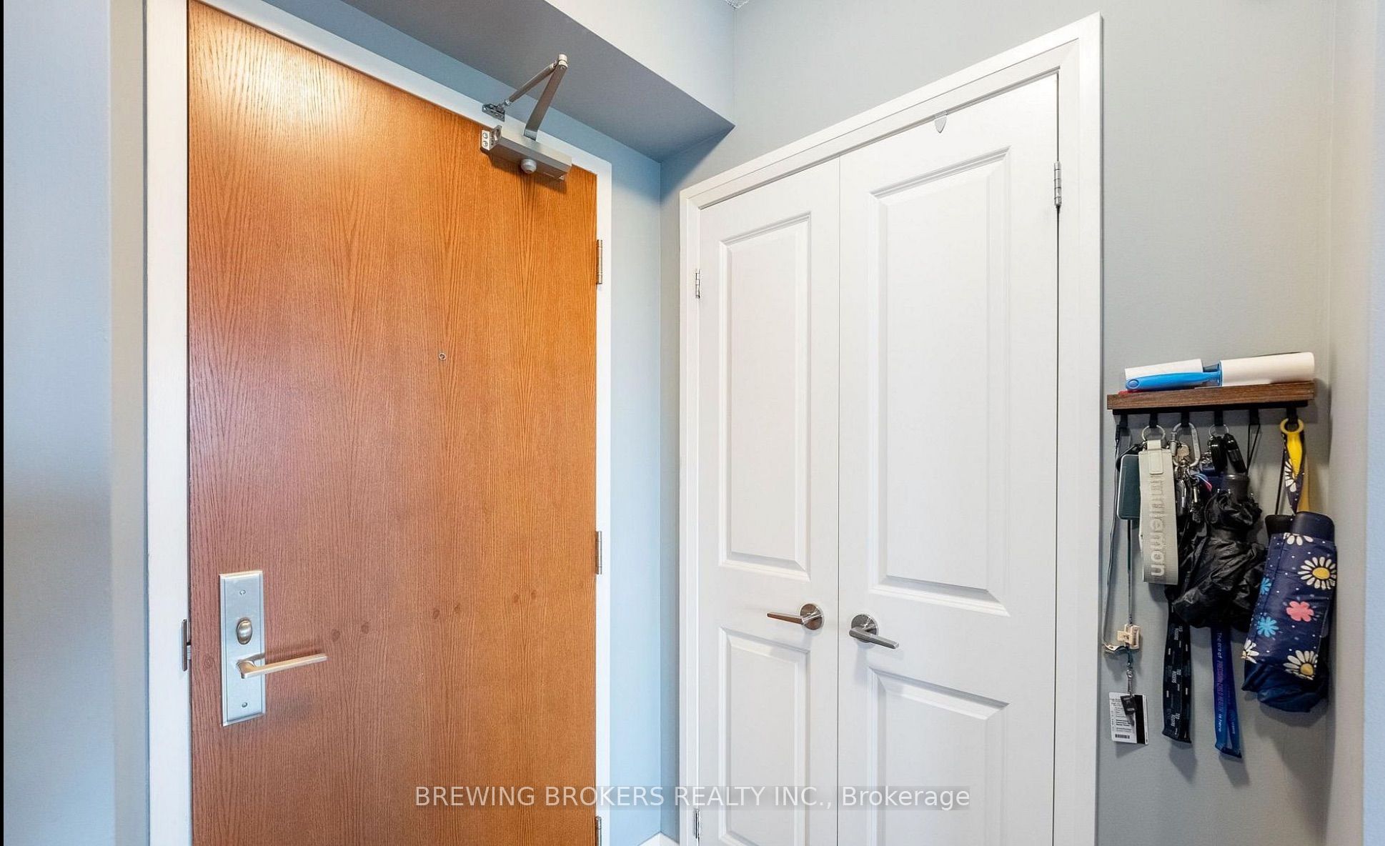 1430 Yonge Street 704, Toronto, ON M4T 1Y6 photo 4
