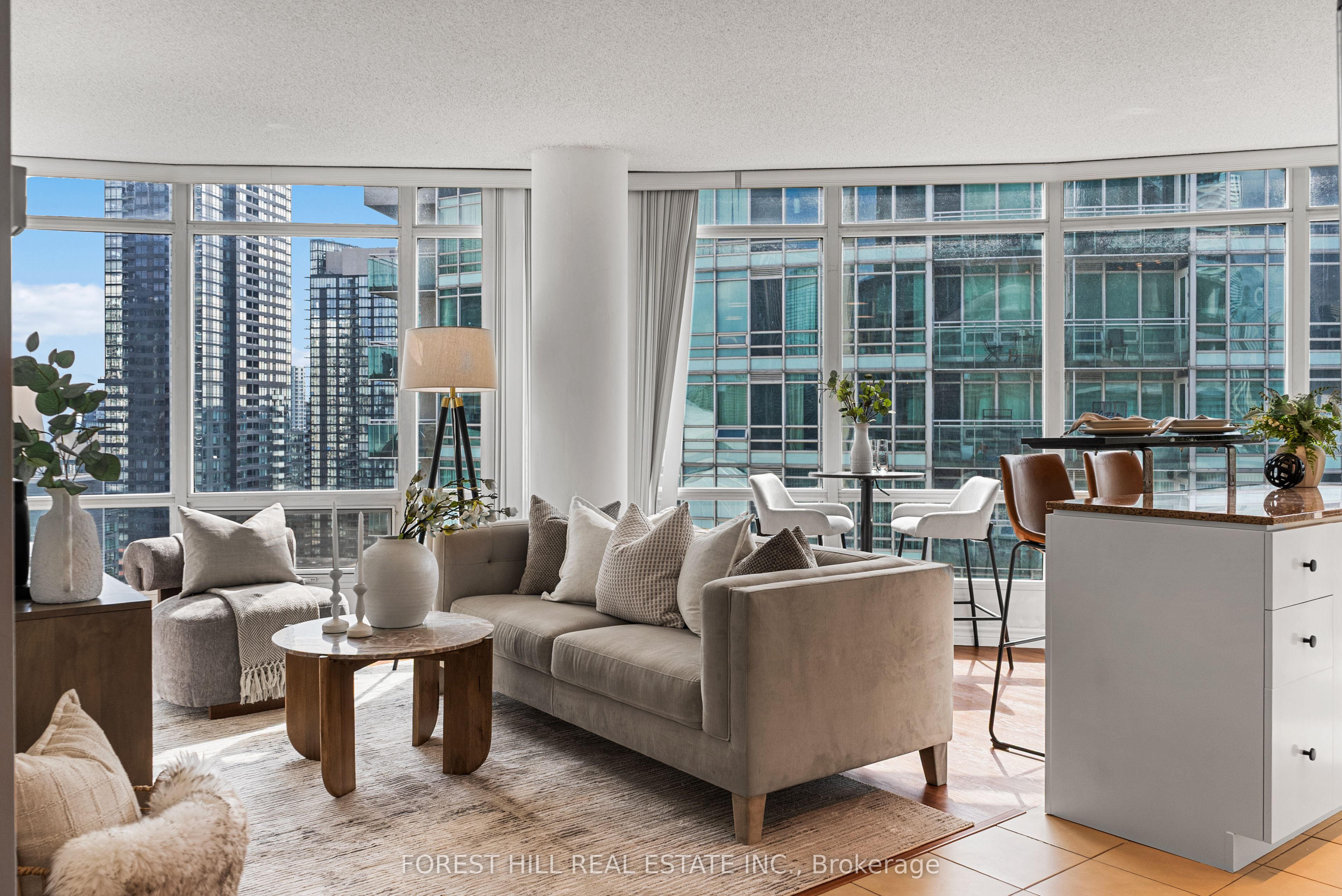 373 Front Street W 3003, Toronto, ON M5V 3R7 photo 2