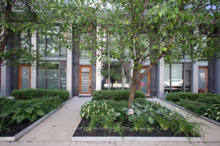 43 Stewart Street 104, Toronto, ON M5V 2V1 photo 2