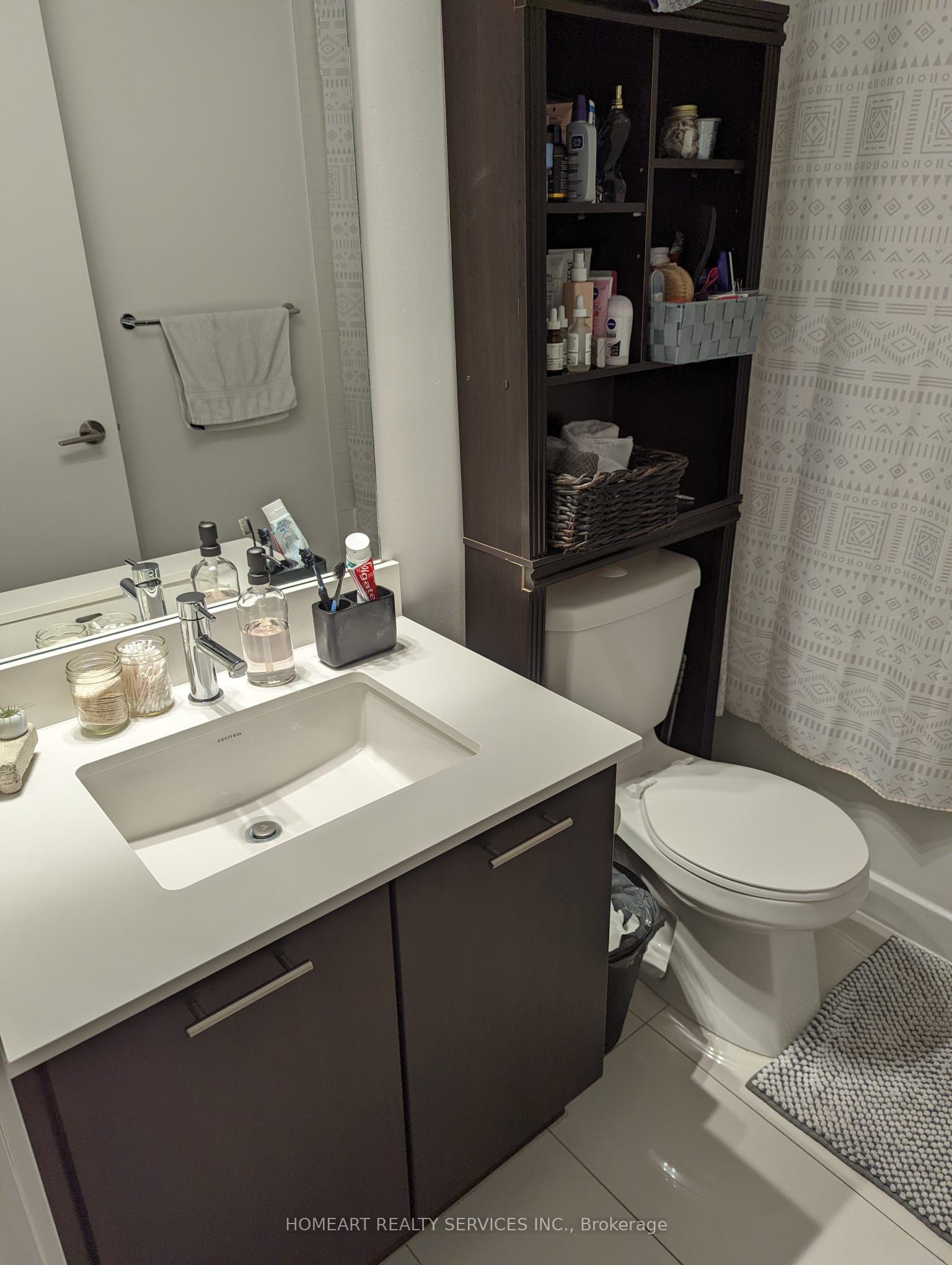 50 Bruyeres Mews 508, Toronto, ON M5V 0H8 photo 3