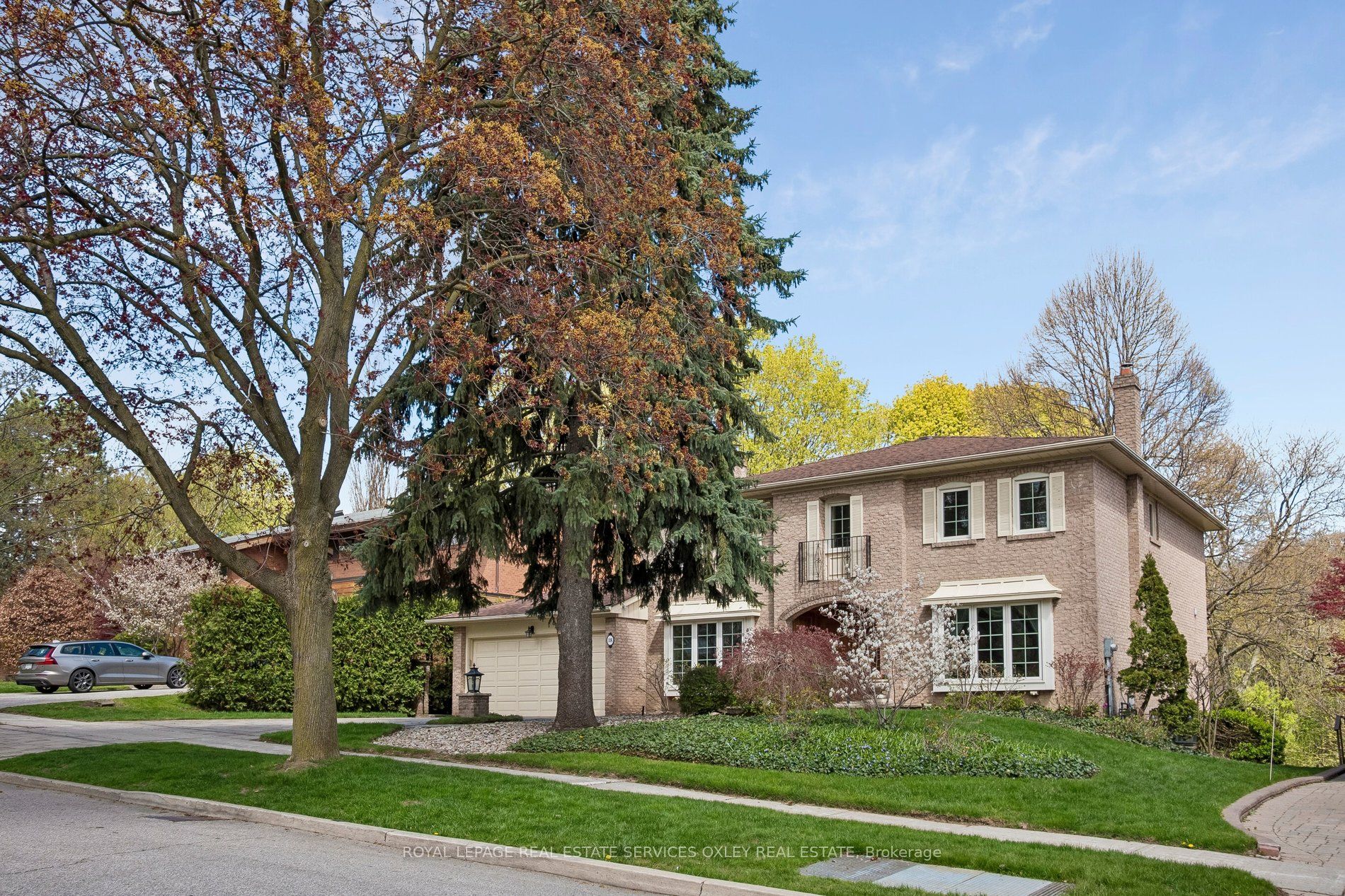 18 Swansdown Drive, Toronto, ON M2L 2N1 photo 3