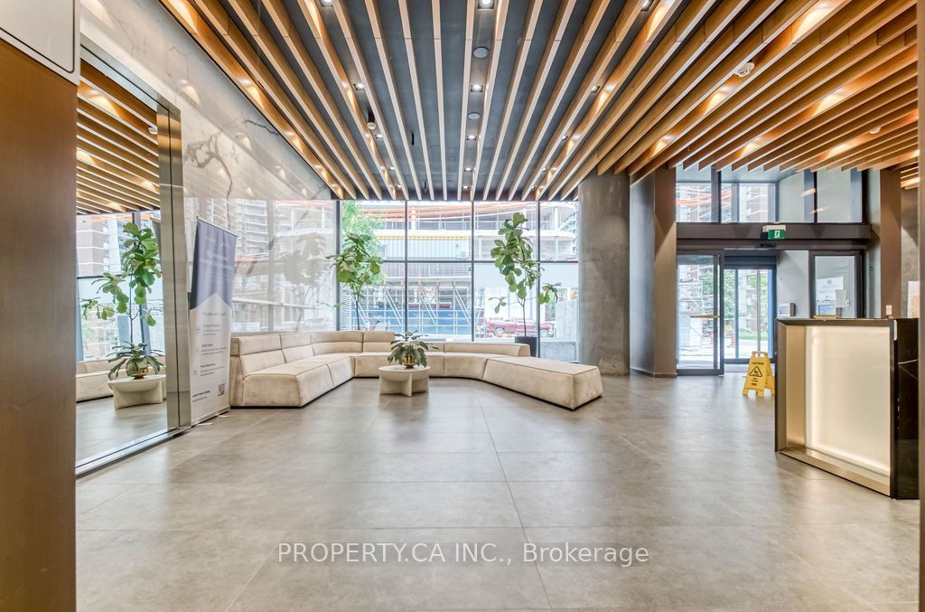 161 Roehampton Avenue 3205, Toronto, ON M4P 0C8 photo 4