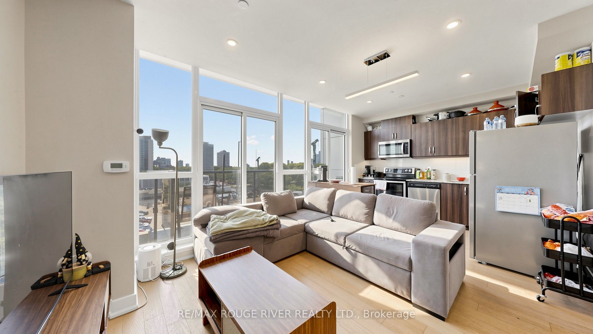 1486 Bathurst Street 503, Toronto, ON M5P 0A5 photo 3