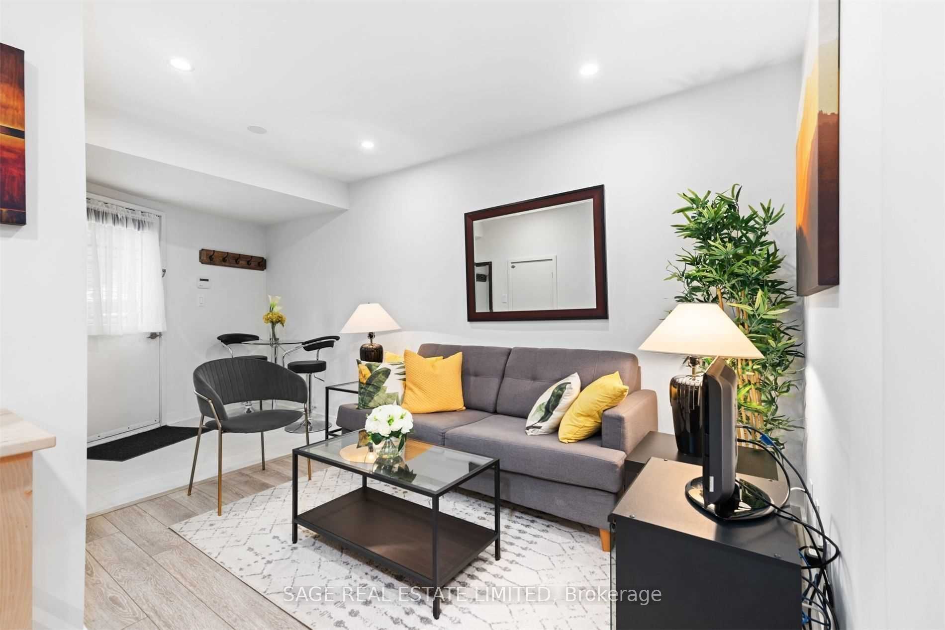 492 King Street E, Toronto, ON M5A 1L8 photo 2