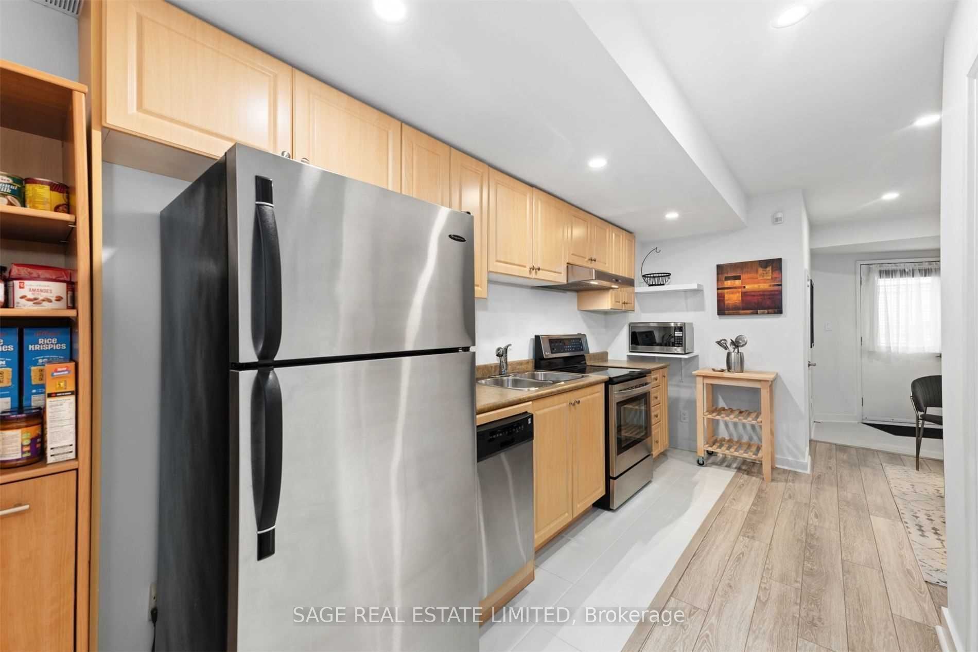 492 King Street E, Toronto, ON M5A 1L8 photo 3