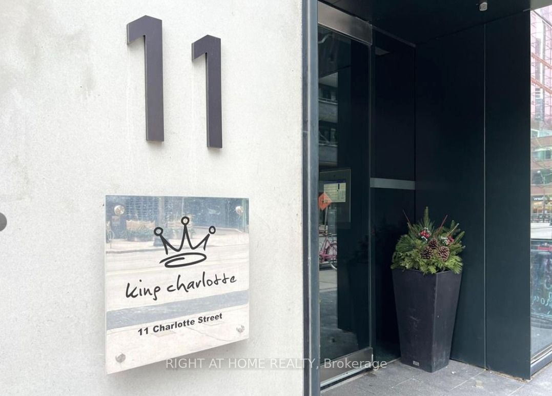 11 Charlotte Street 3005, Toronto, ON M5V 2H5 photo 2