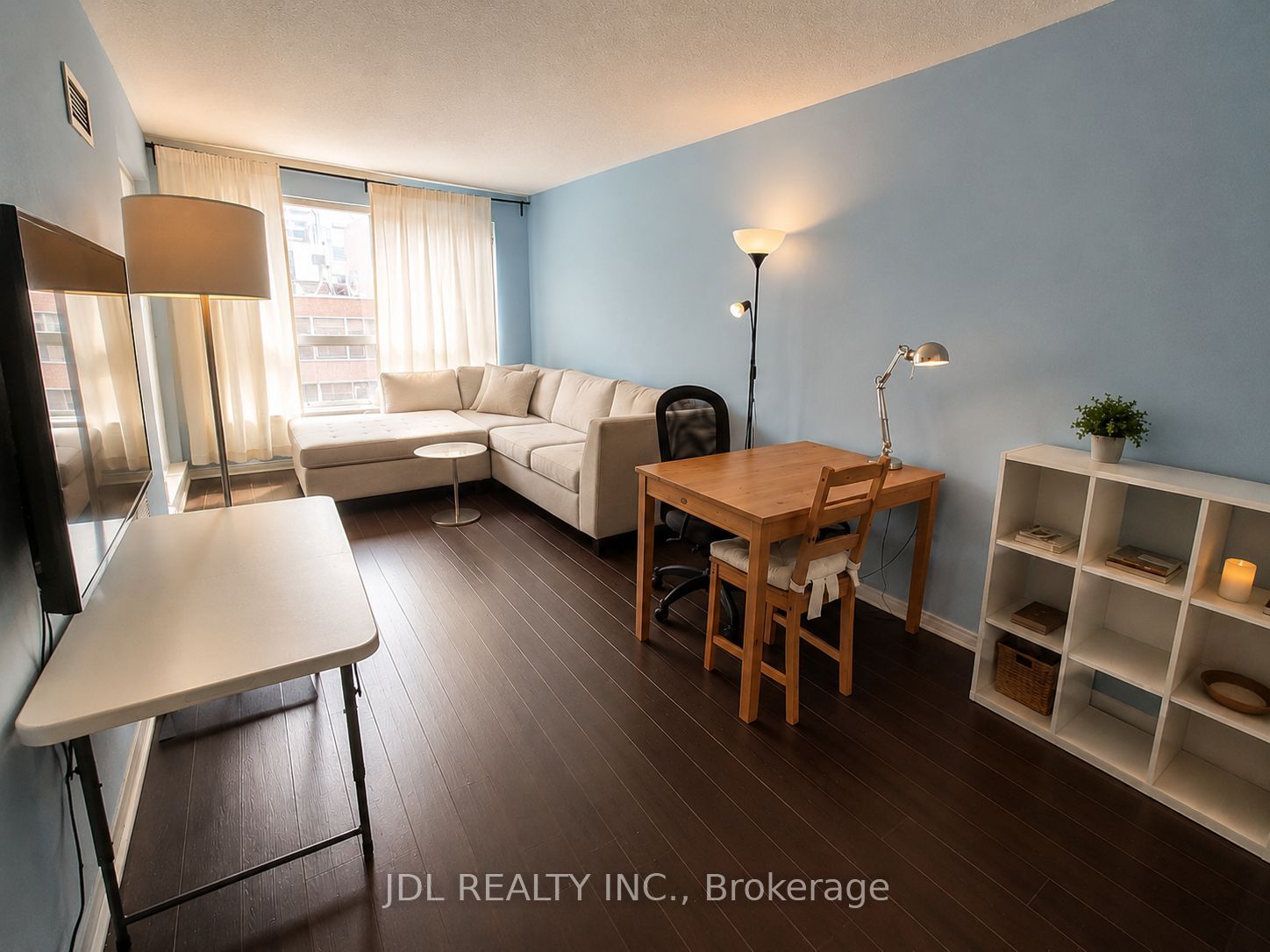 887 Bay Street 603, Toronto, ON M5S 3K4 photo 4