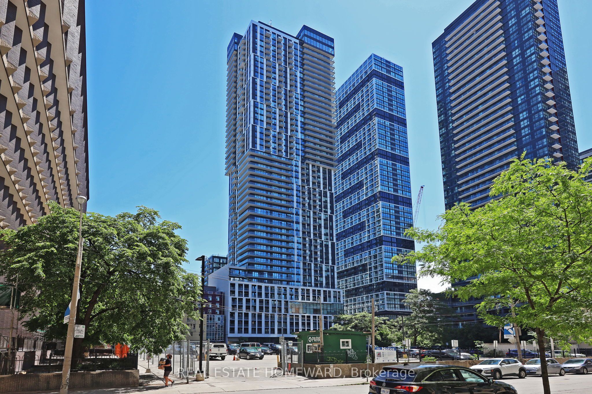 251 Jarvis Street 2006, Toronto, ON M5B 0C3