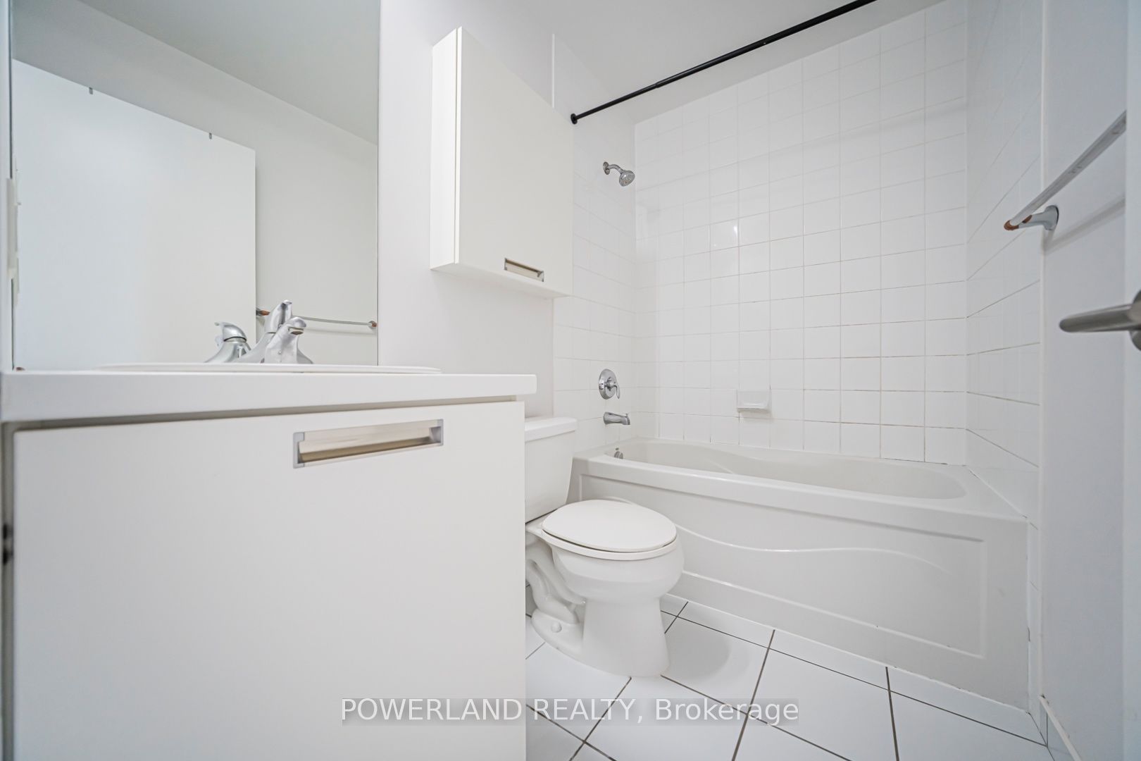 38 Grenville Street 2905, Toronto, ON M4Y 1A5 photo 3