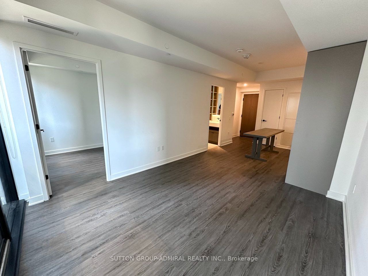 55 Charles Street E 2209, Toronto, ON M4Y 1S9 photo 5