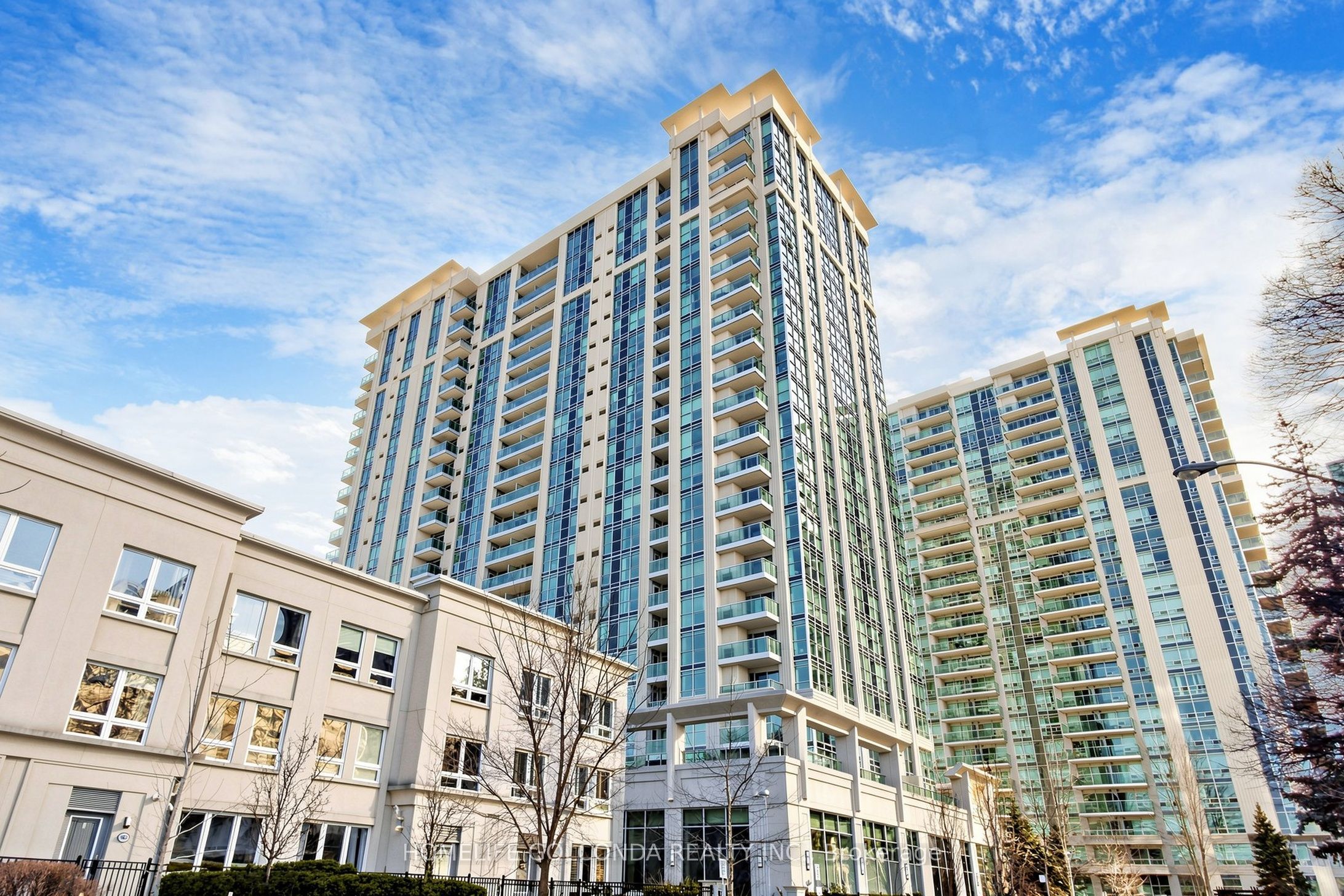 17 Anndale Drive 1210, Toronto, ON M2N 2W7 photo 2