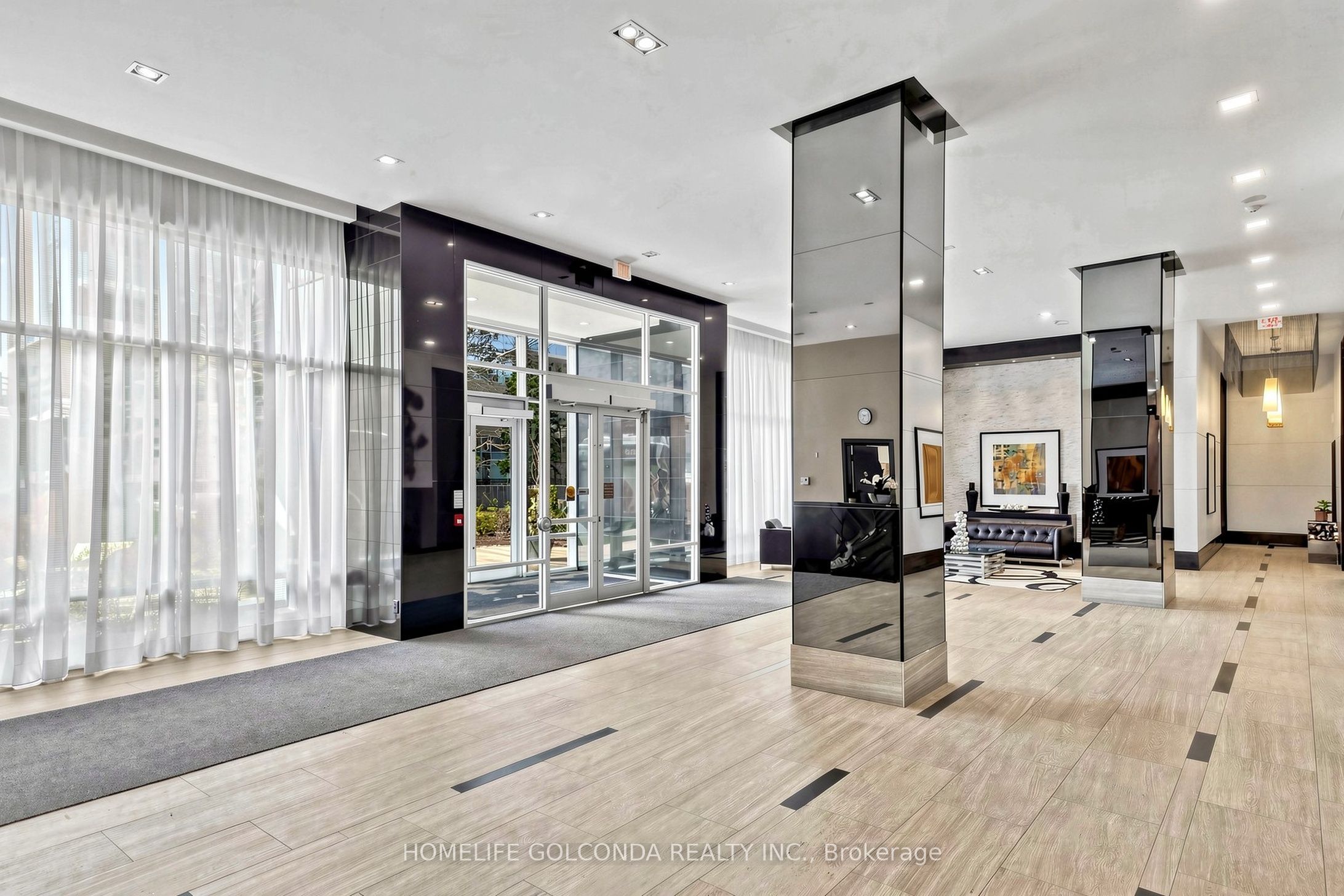 17 Anndale Drive 1210, Toronto, ON M2N 2W7 photo 5