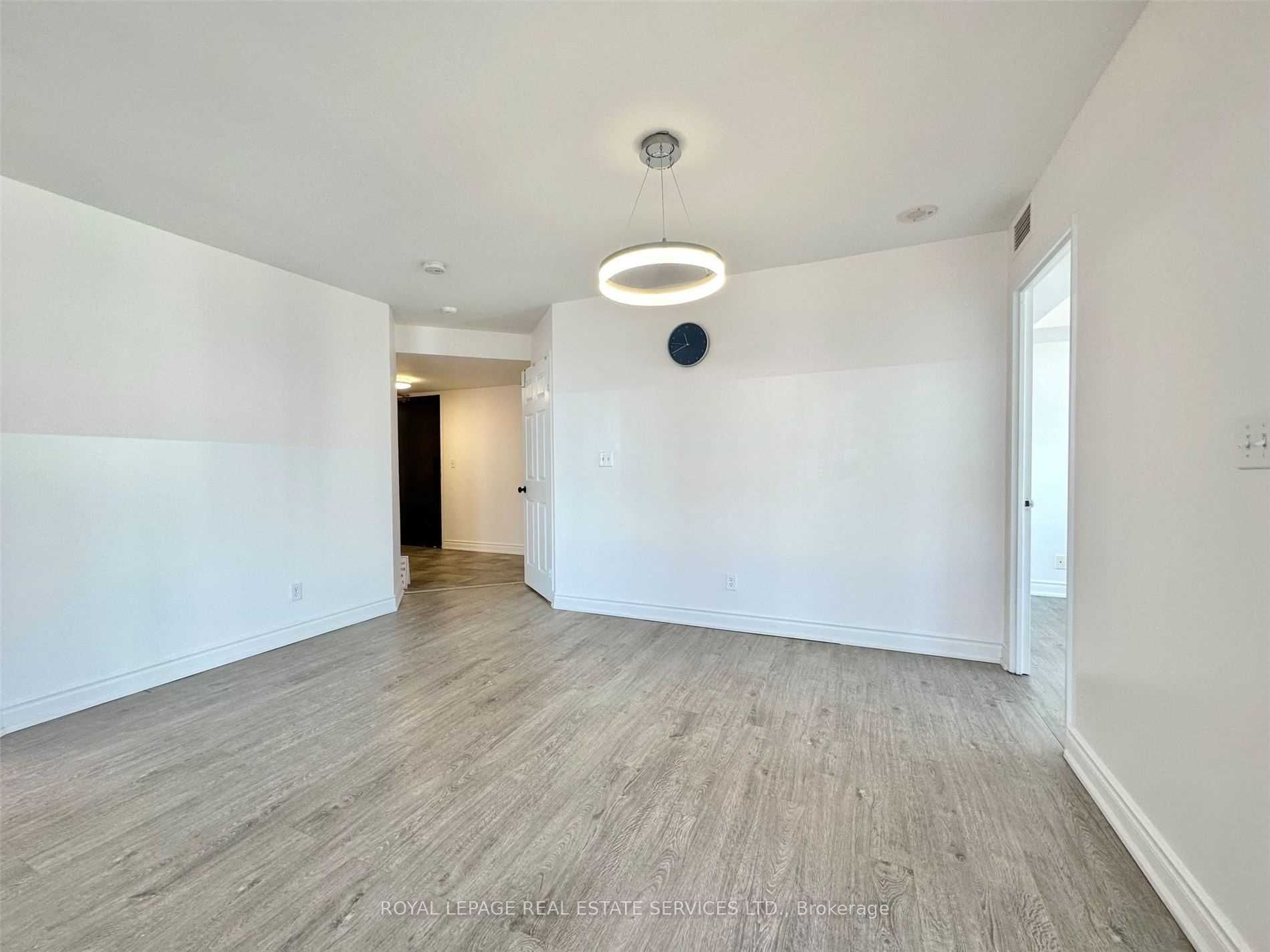 23 Hollywood Avenue 3505, Toronto, ON M2N 7L8 photo 4