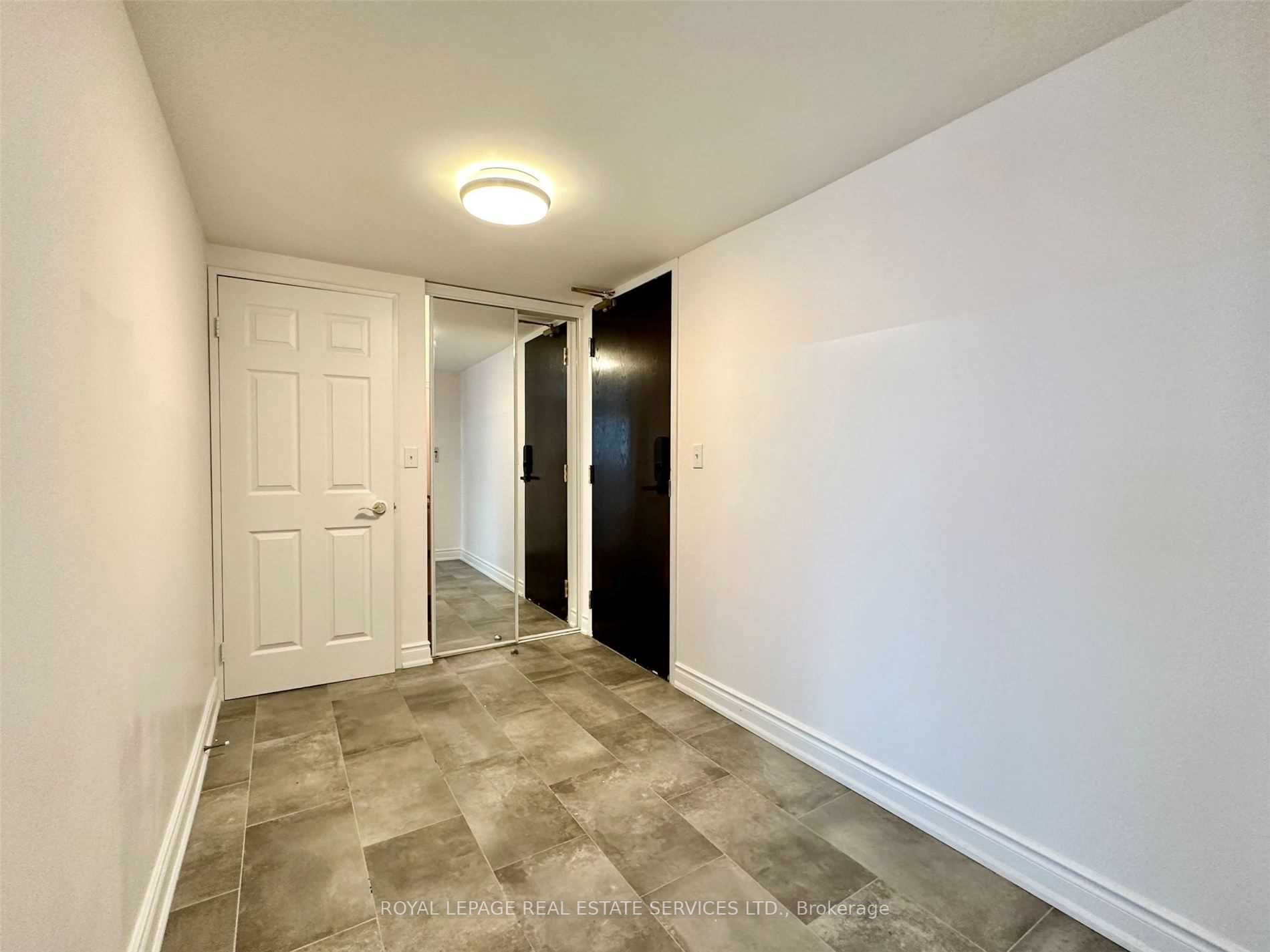 23 Hollywood Avenue 3505, Toronto, ON M2N 7L8 photo 5