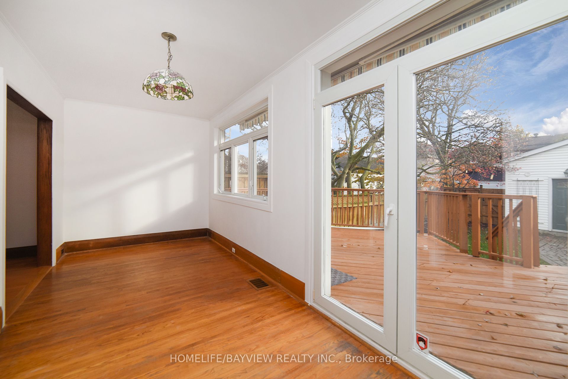 27 Cranbrooke Avenue, Toronto, ON M5M 1M3 photo 2