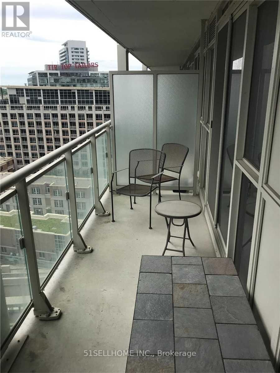 35 Bastion Street 1720, Toronto, ON M5V 0C2 photo 4