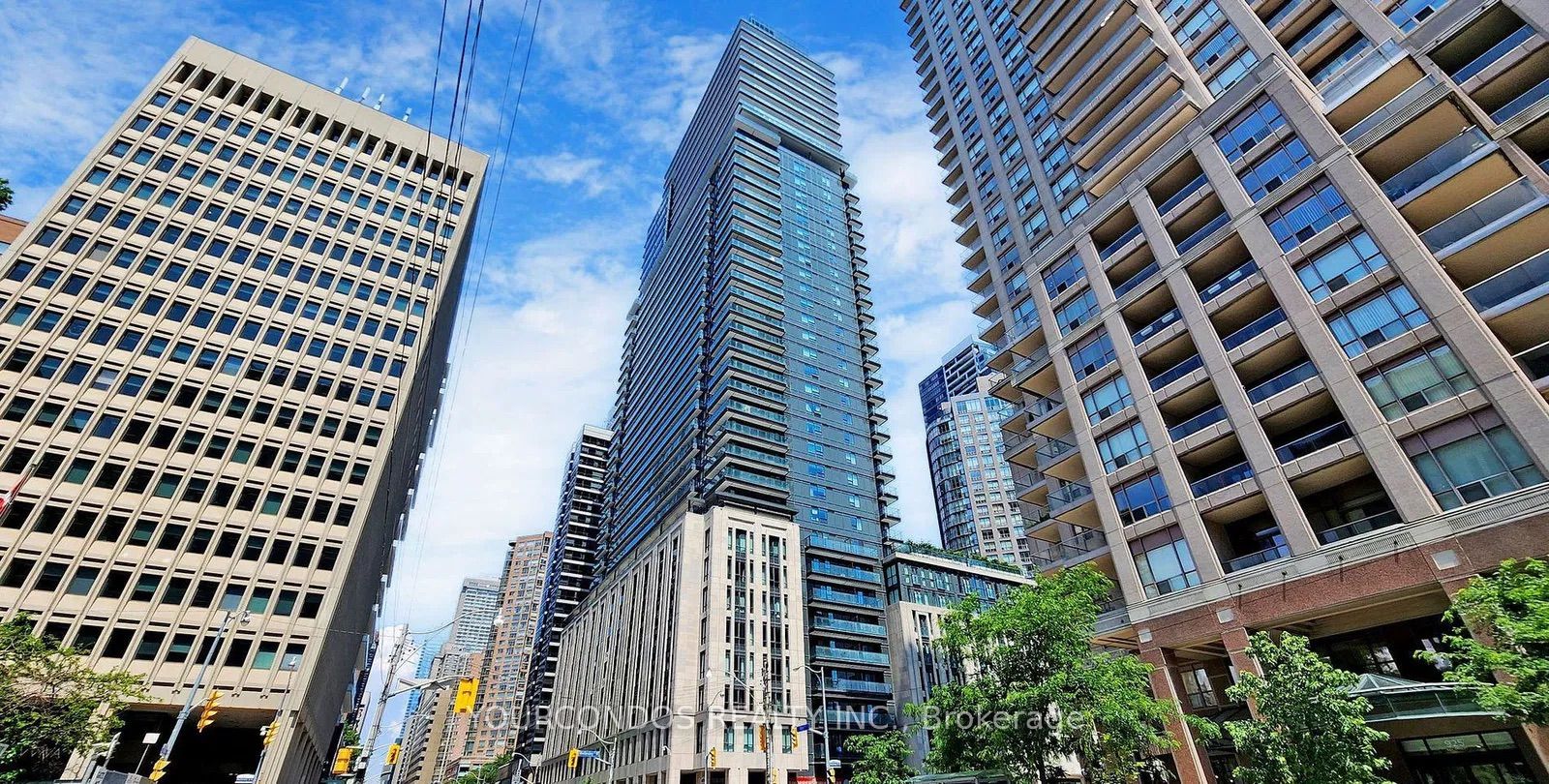 955 Bay Street 1307, Toronto, ON M5S 2A2