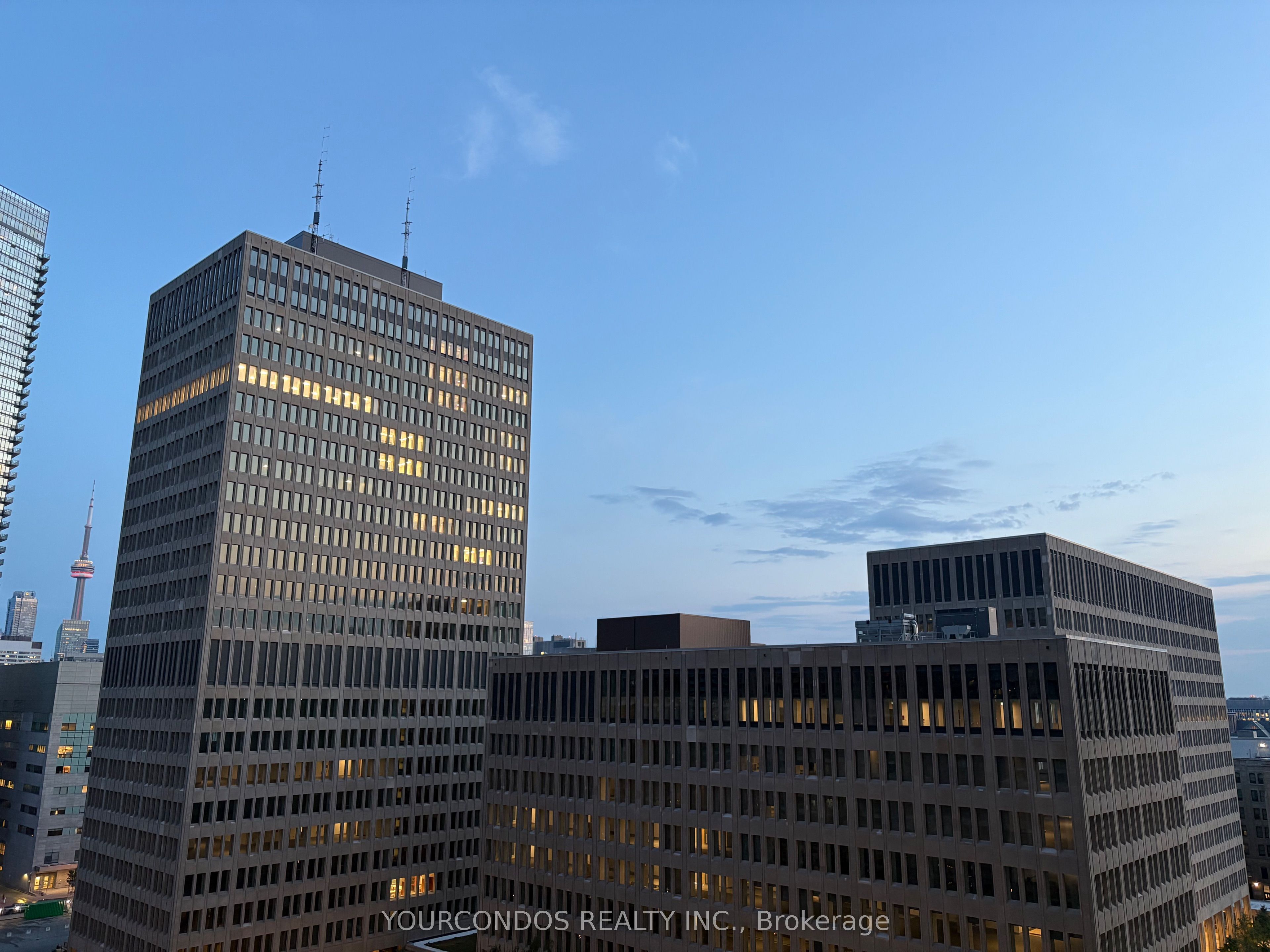 955 Bay Street 1307, Toronto, ON M5S 2A2 photo 5