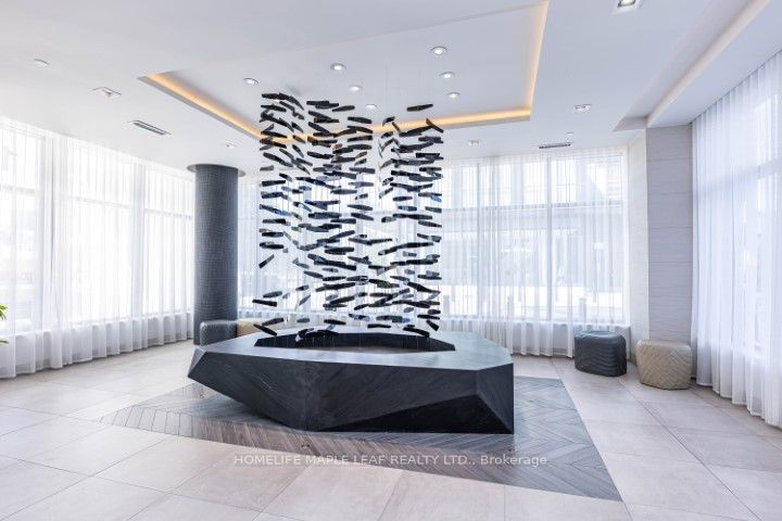 180 Fairview Mall Drive 308, Toronto, ON M2J 0G4 photo 4