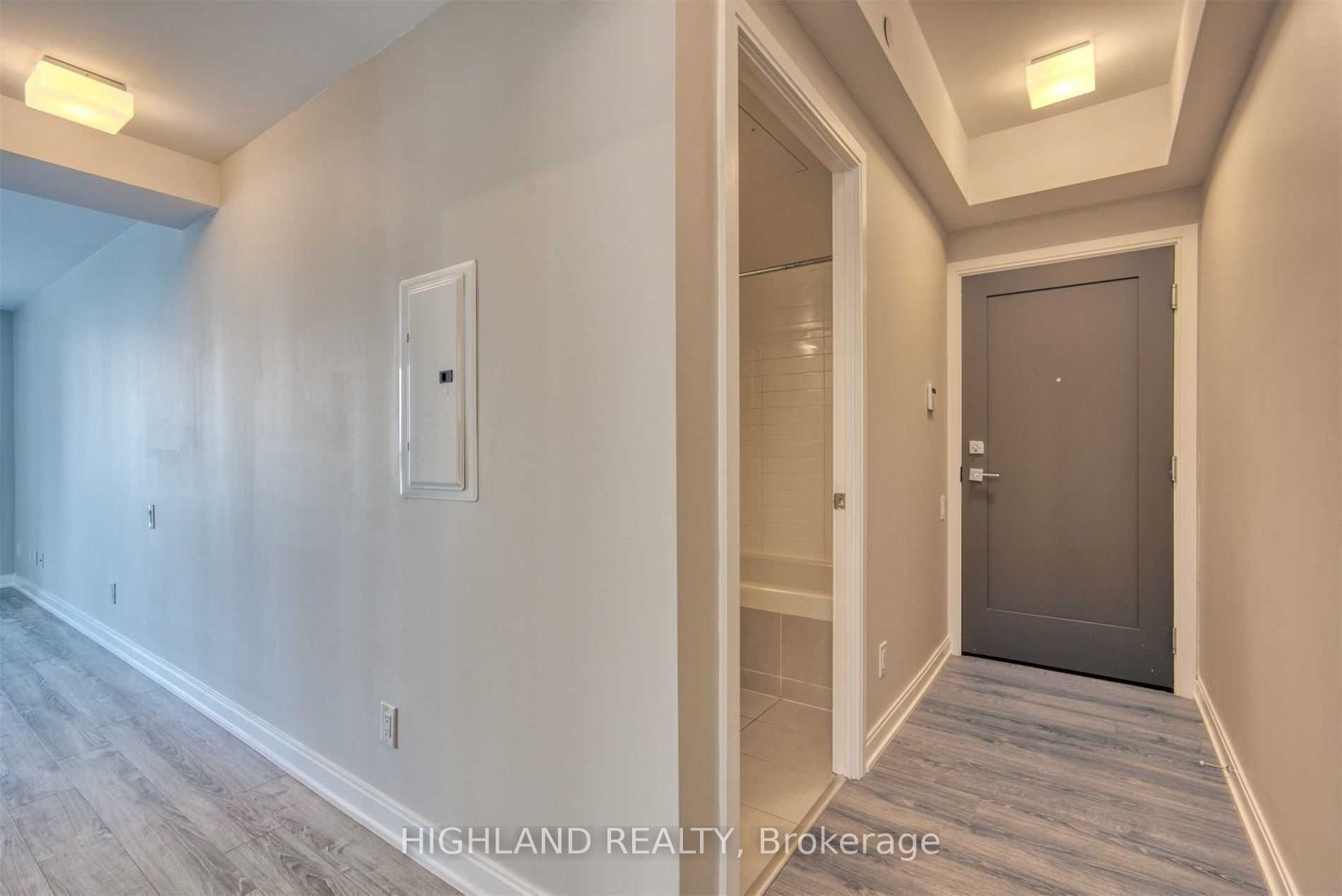 42 Charles Street E 2507, Toronto, ON M4Y 0B7 photo 3