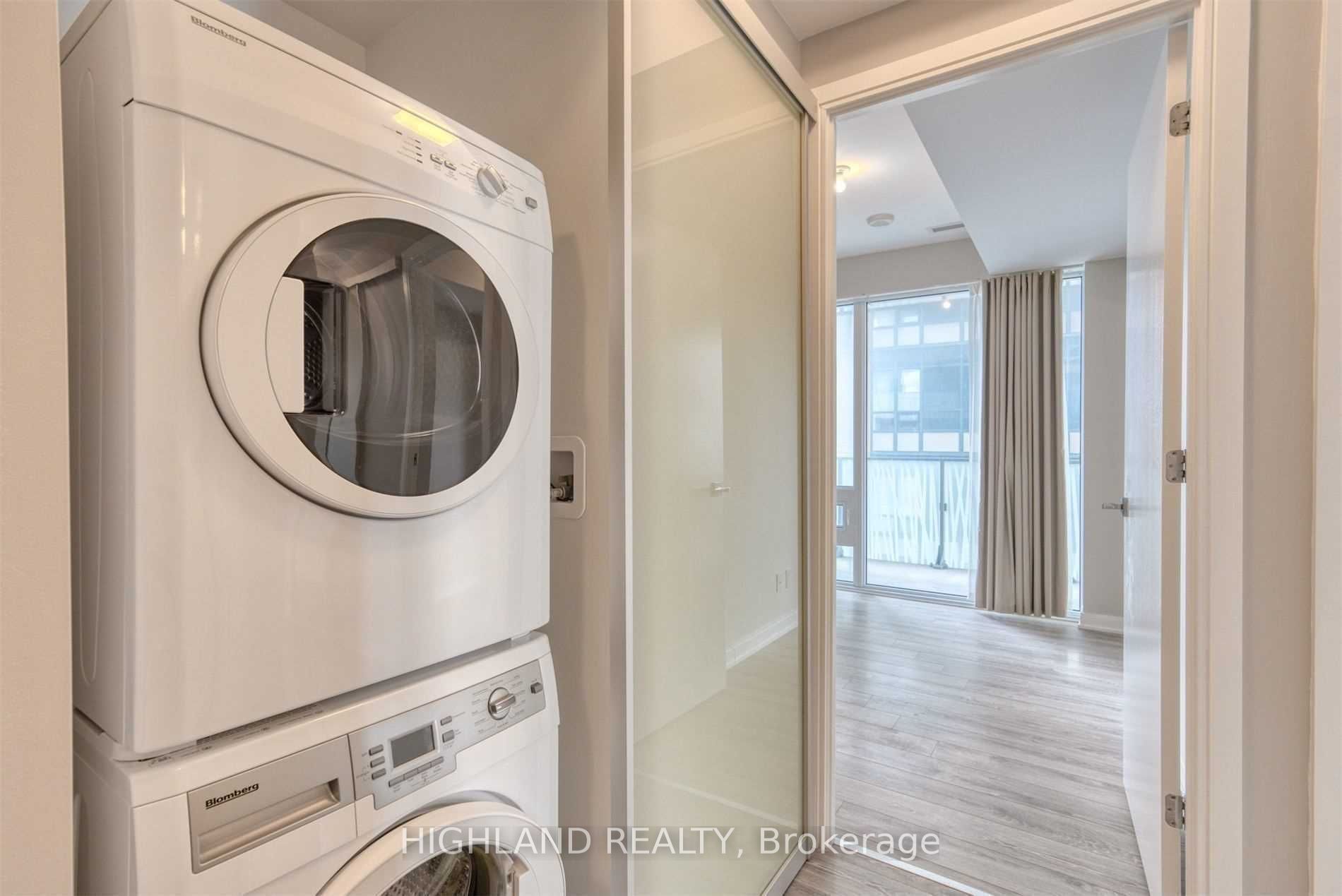 42 Charles Street E 2507, Toronto, ON M4Y 0B7 photo 4