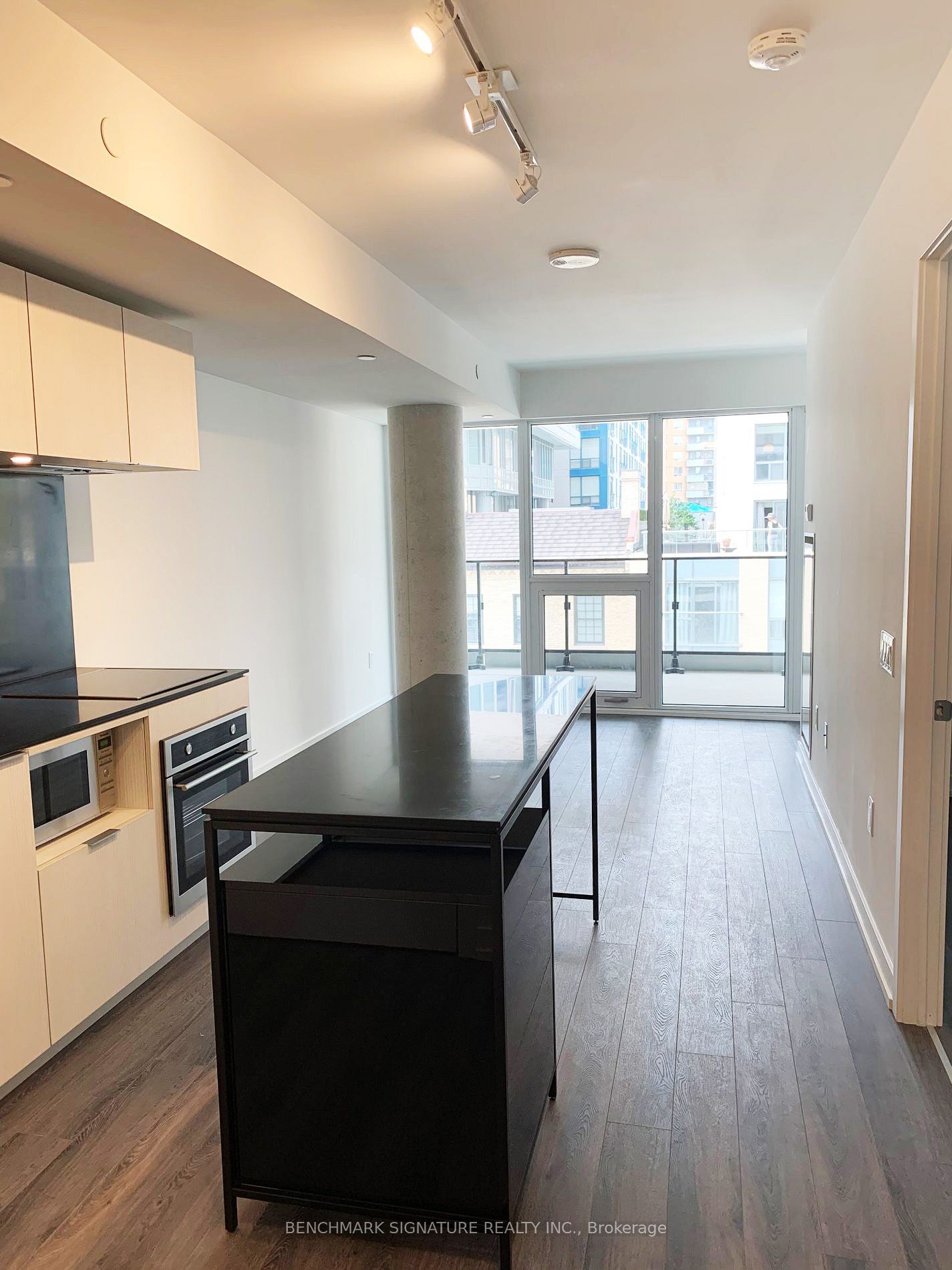 77 Shuter Street 513, Toronto, ON M5B 0B8 photo 3