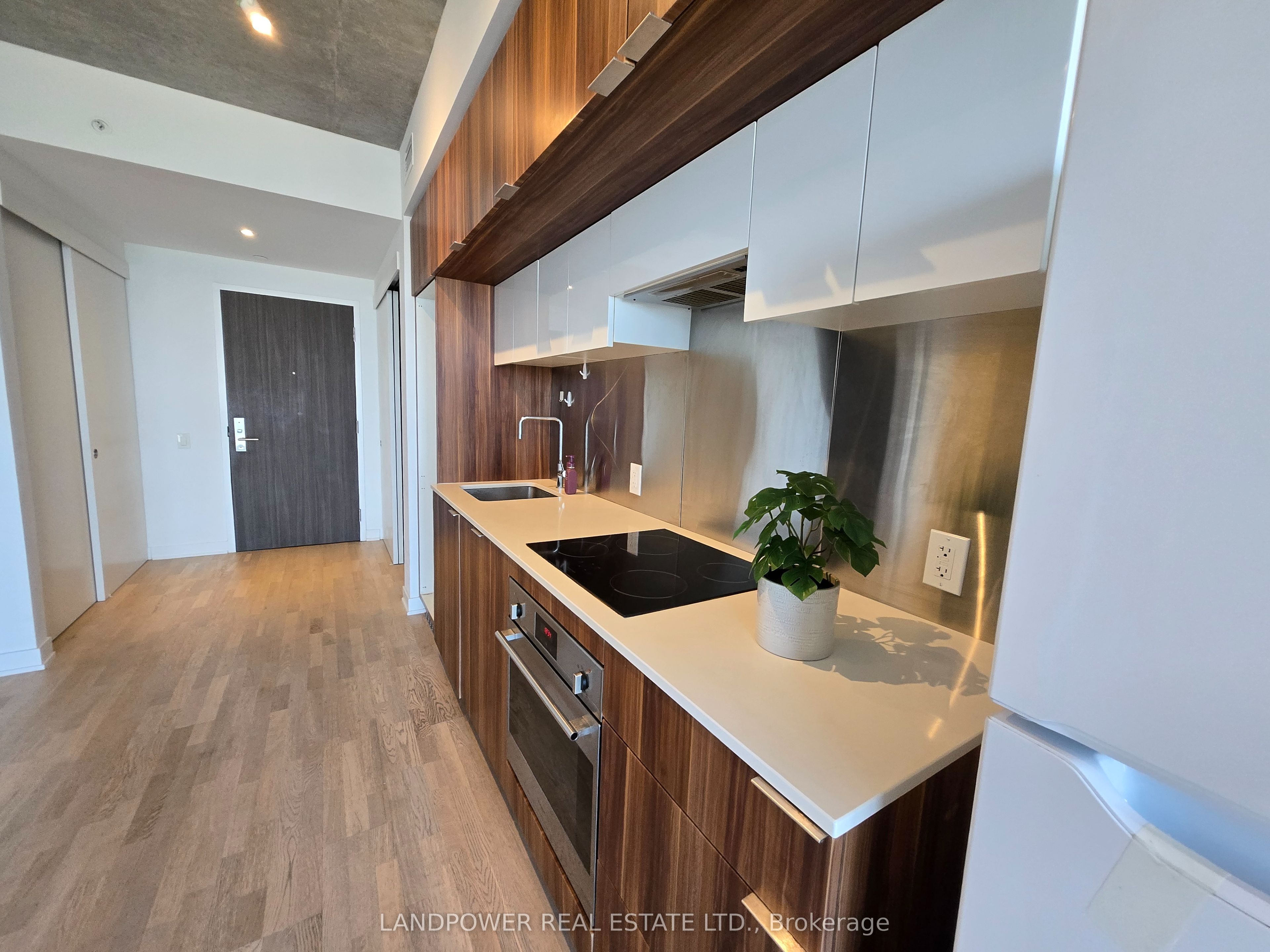 185 Roehampton Avenue 3108, Toronto, ON M4P 0C6 photo 2