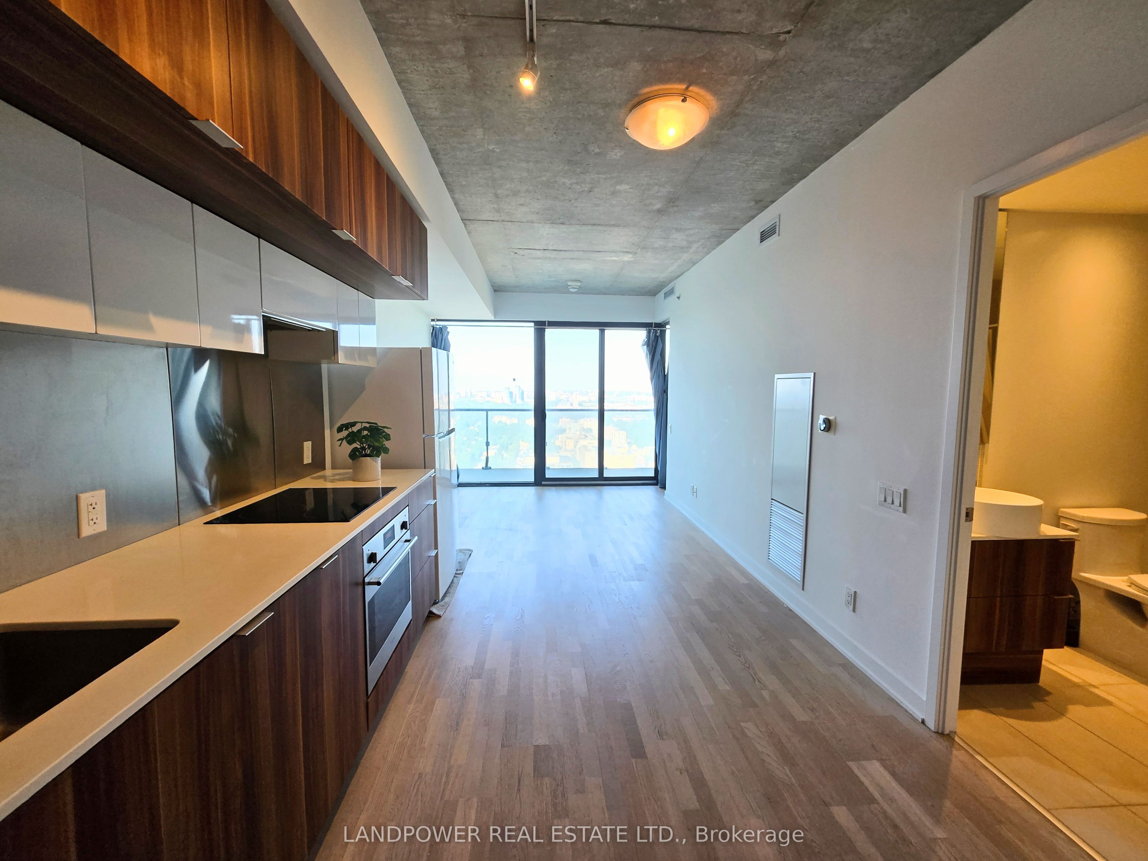 185 Roehampton Avenue 3108, Toronto, ON M4P 0C6 photo 5