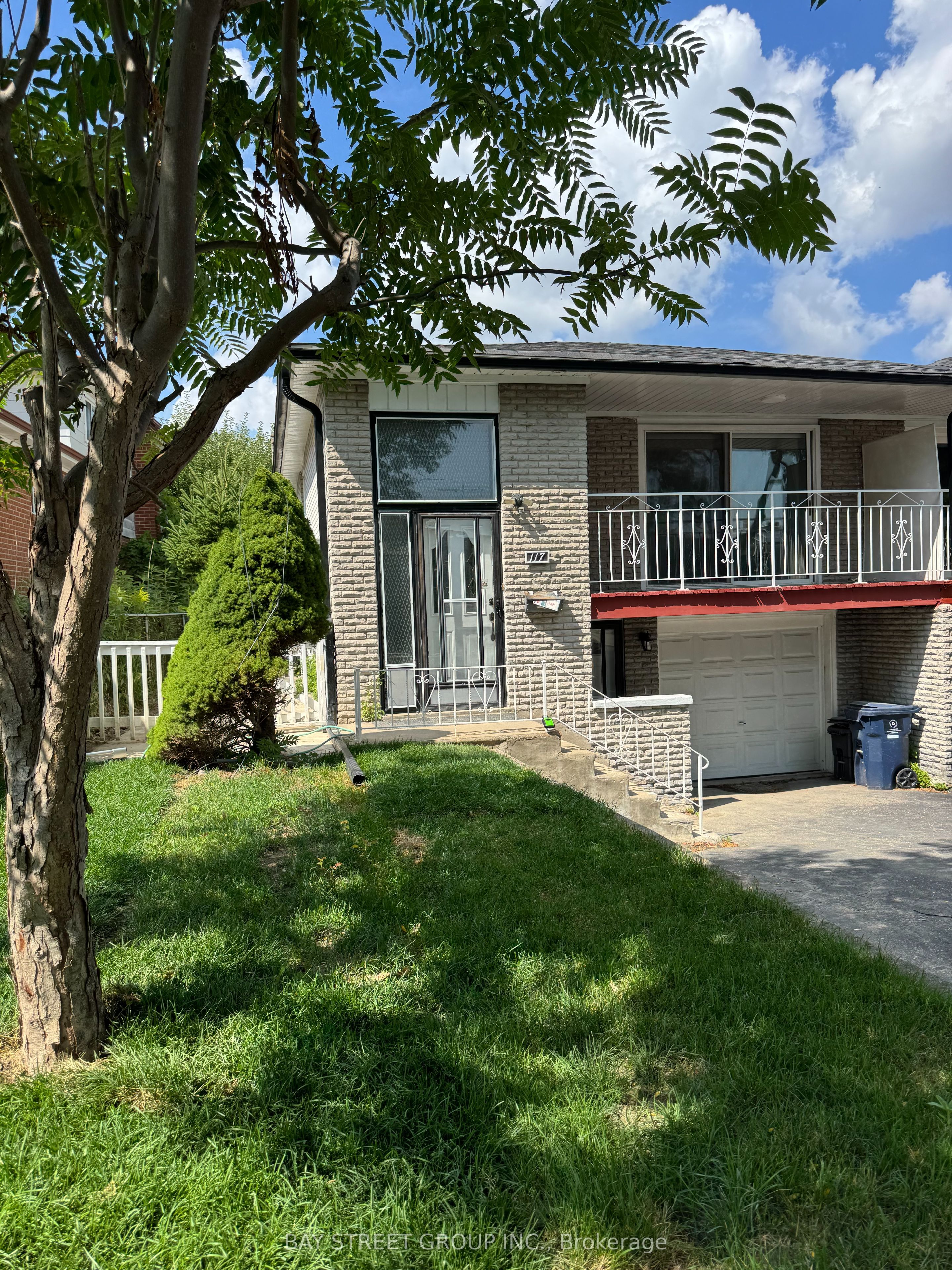 117 Pindar Crescent Main Floor, Toronto, ON M2J 3L3
