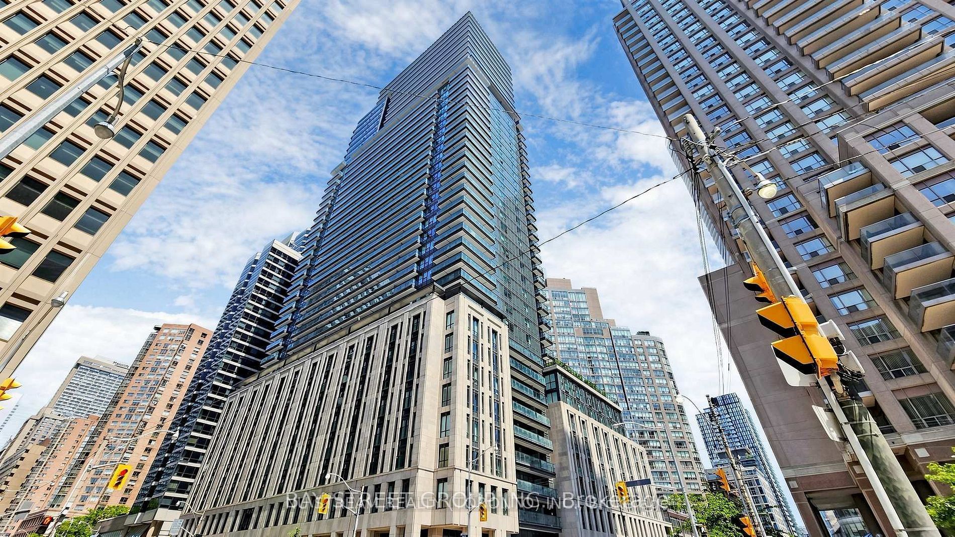 955 Bay Street 1710, Toronto, ON M5S 0C6 photo 2