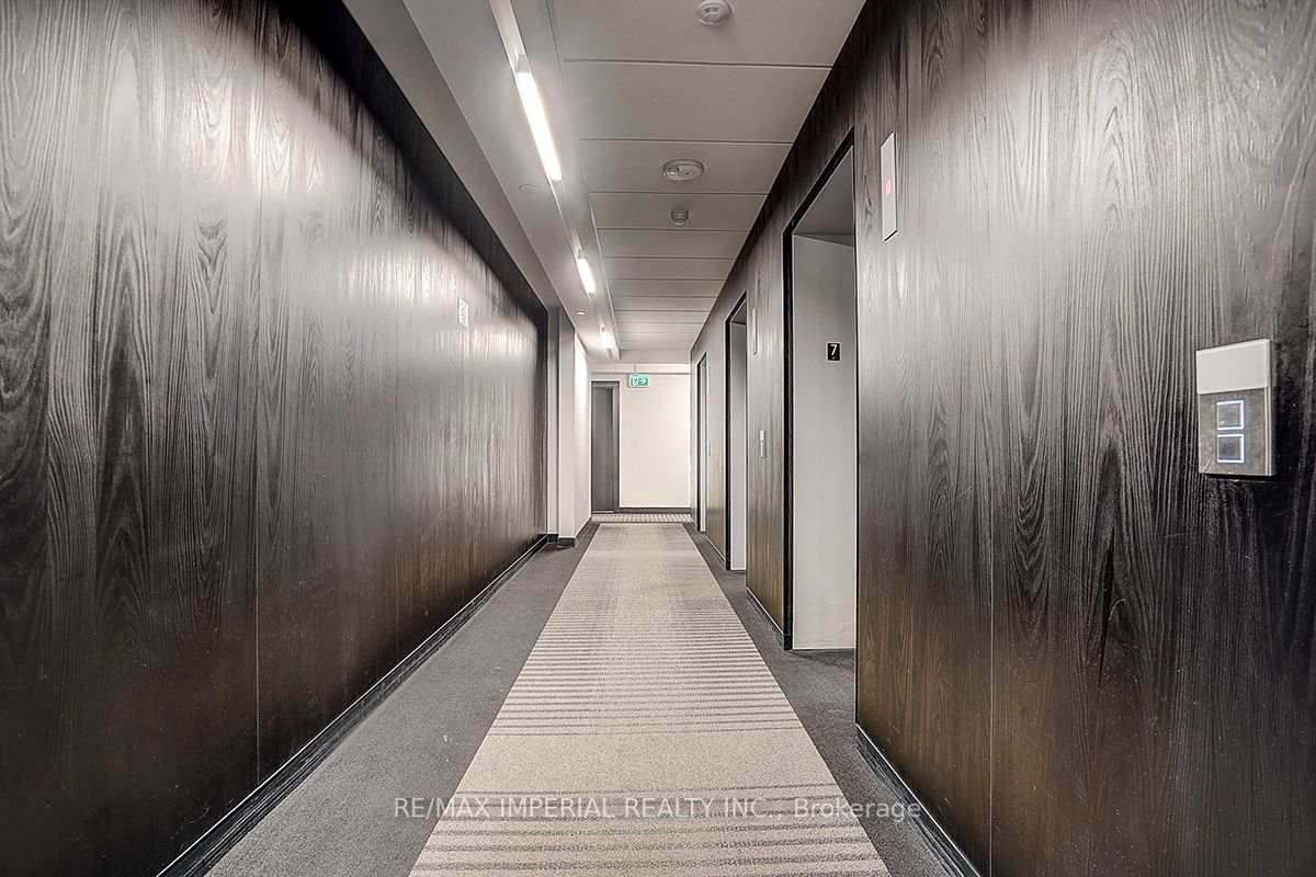77 Shuter Street 710, Toronto, ON M5B 0B8 photo 2