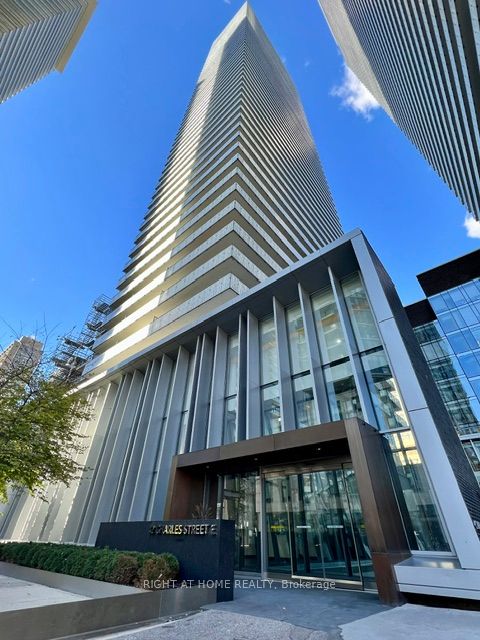 42 Charles Street E 708, Toronto, ON M4Y 1T4 photo 2