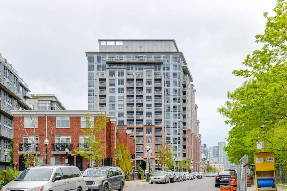 1 Shaw Street 323, Toronto, ON M6K 0A1