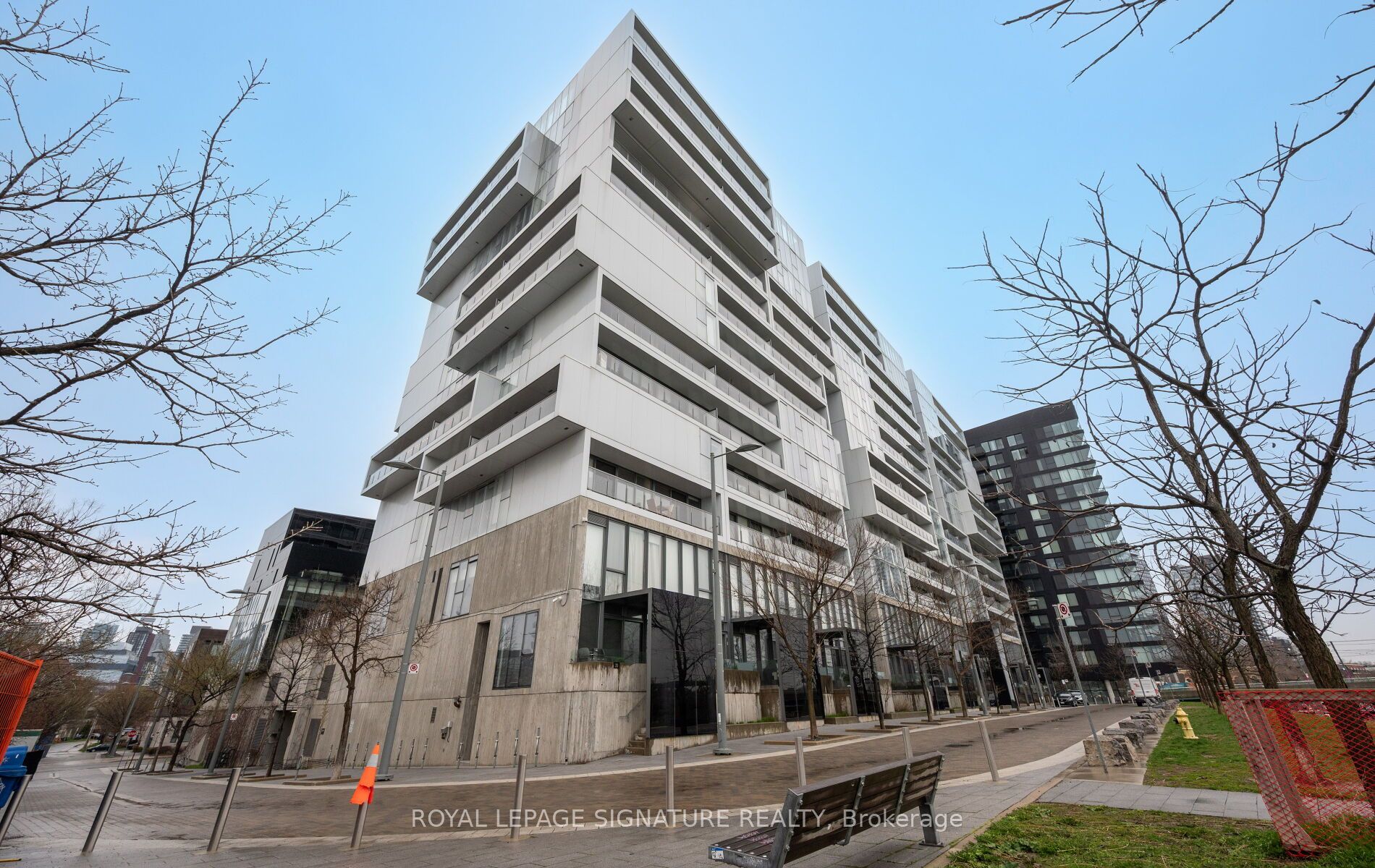 32 Trolley Crescent 608, Toronto, ON M5A 0E8