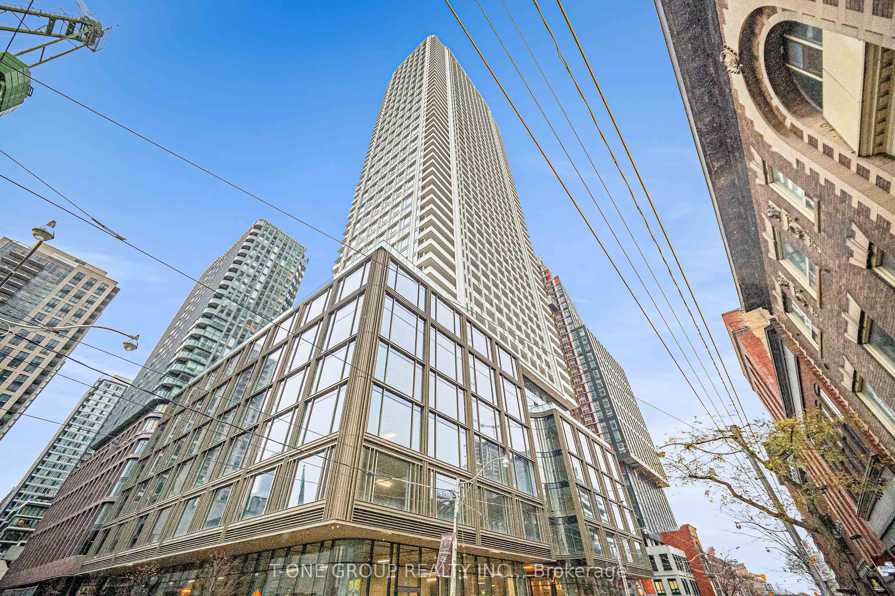 88 Queen Street E 4707, Toronto, ON M5C 0B6