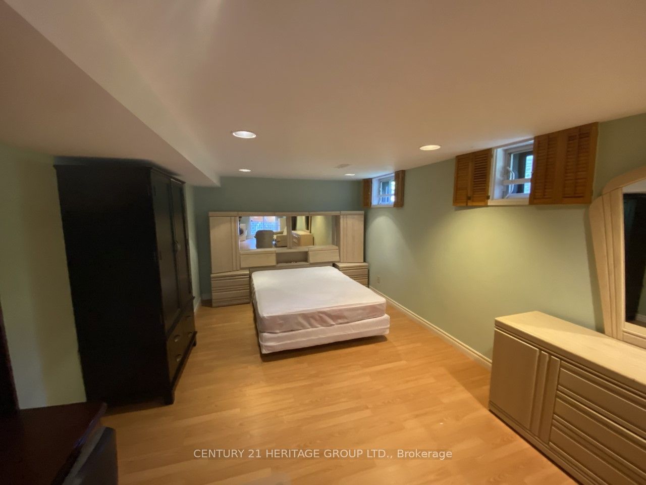 8 Tarbert Road BSMT, Toronto, ON M2M 2Y2 photo 5