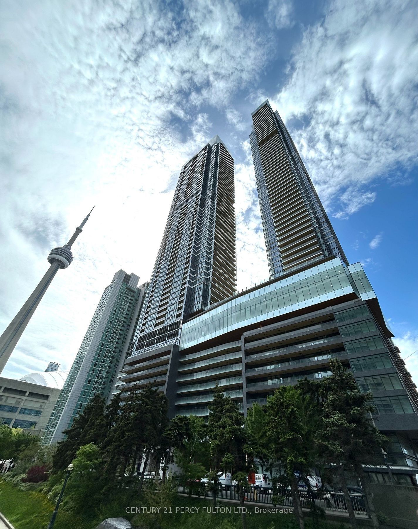 3 Concord Cityplace Way 3607, Toronto, ON M5V 0X4 photo 3