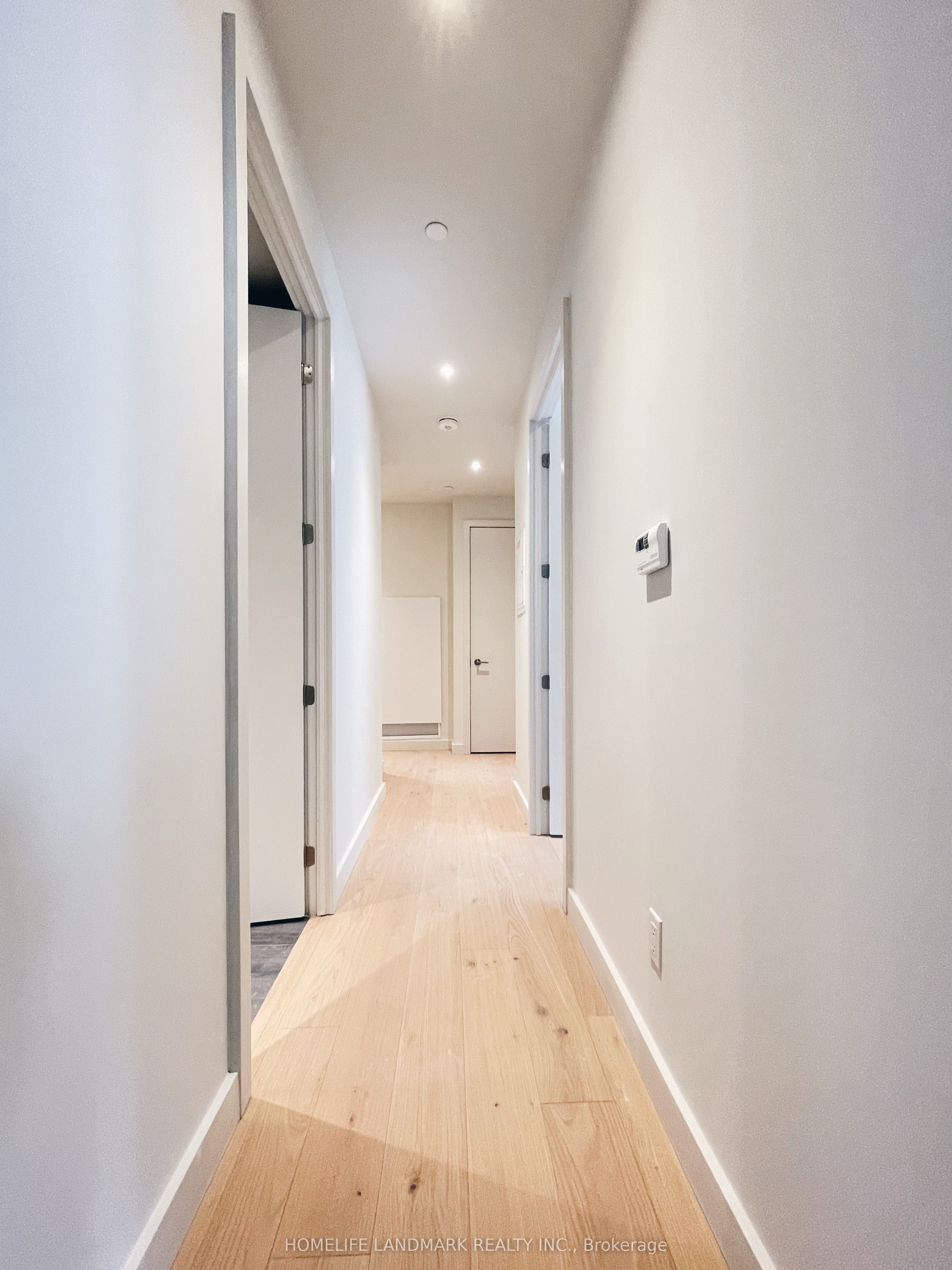 81 Wellesley Street E 601, Toronto, ON M4Y 0C5 photo 5
